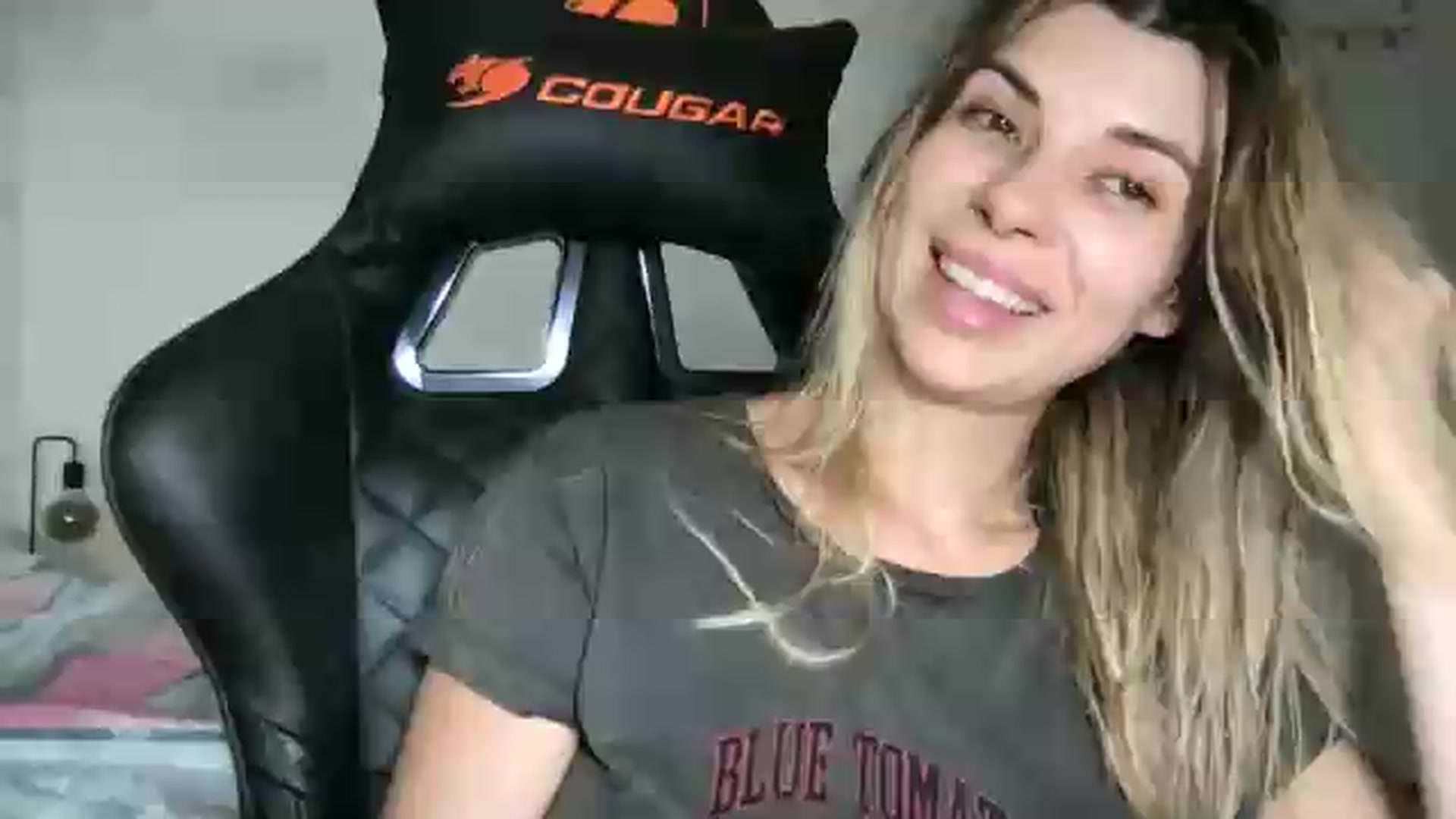 Gallery image thumbnail from neverinmylife's myfreecams stream on, 07/19/2026, 13:44 image 3 of 20