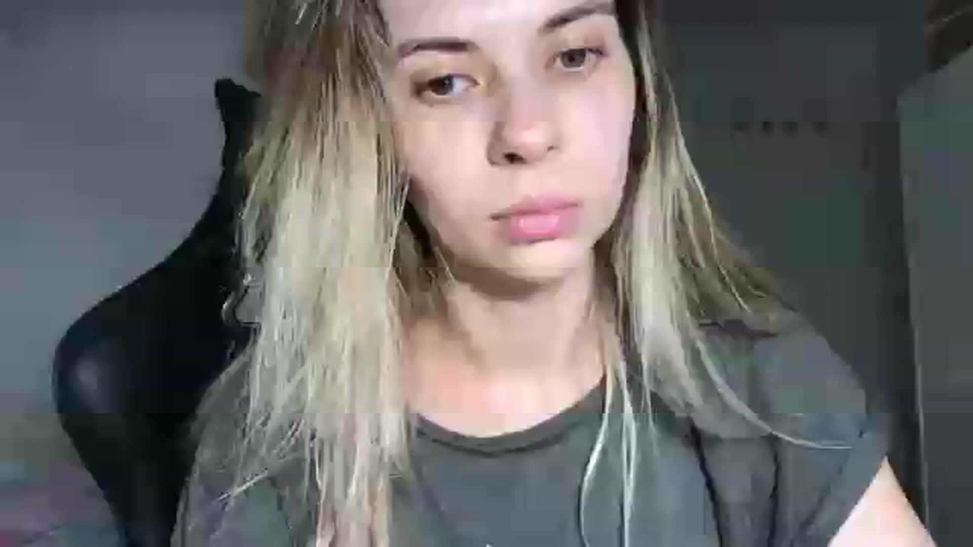 Gallery image thumbnail from neverinmylife's myfreecams stream on, 07/19/2026, 14:06 image 5 of 20