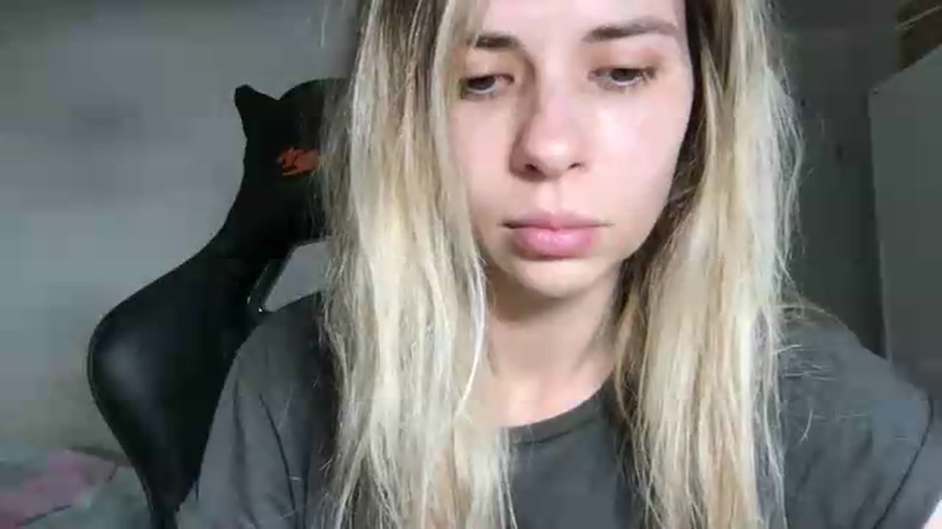 Gallery image thumbnail from neverinmylife's myfreecams stream on, 07/19/2026, 14:25 image 13 of 20