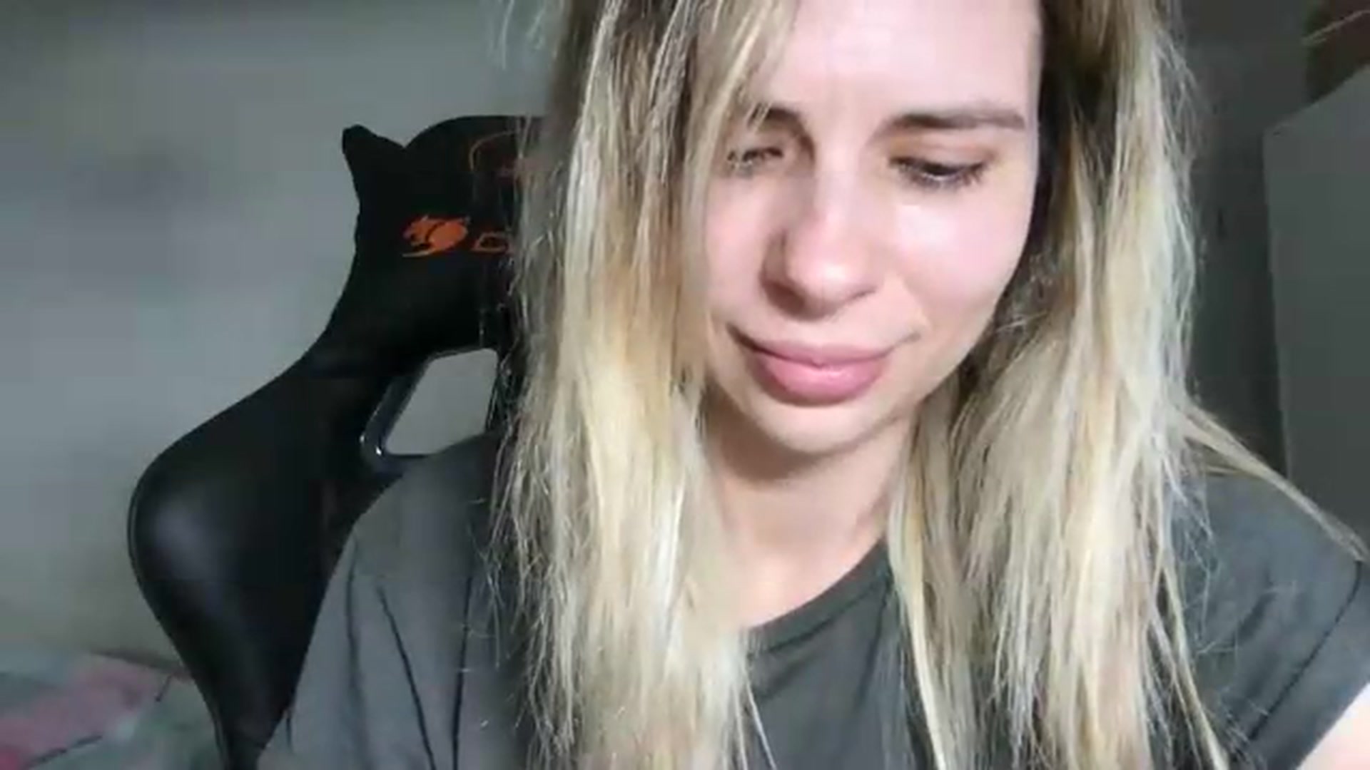 Gallery image thumbnail from neverinmylife's myfreecams stream on, 07/19/2026, 14:25 image 20 of 20