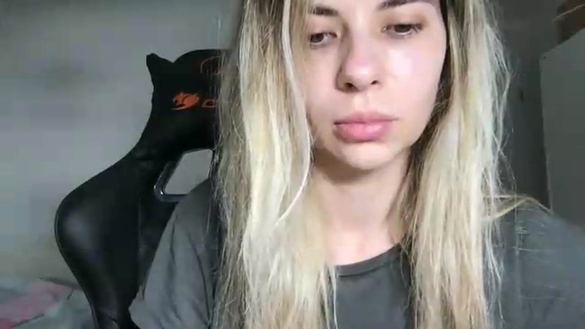 Gallery image thumbnail from neverinmylife's myfreecams stream on, 07/19/2026, 14:25 image 10 of 20
