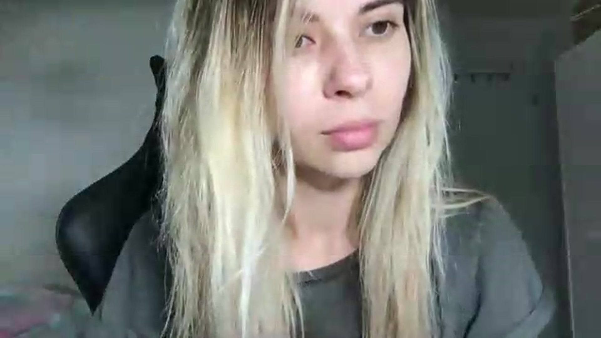 Gallery image thumbnail from neverinmylife's myfreecams stream on, 07/19/2026, 14:25 image 9 of 20