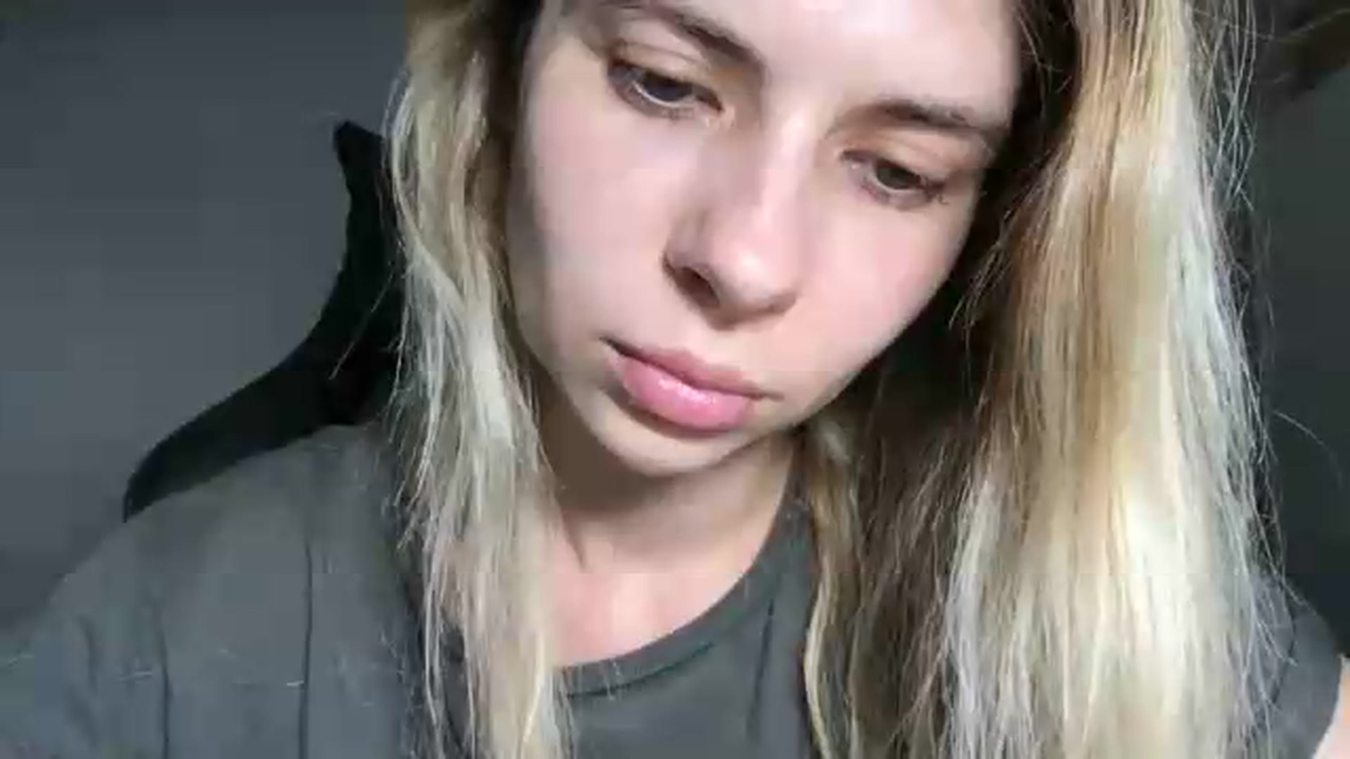 Gallery image thumbnail from neverinmylife's myfreecams stream on, 07/19/2026, 14:42 image 13 of 20