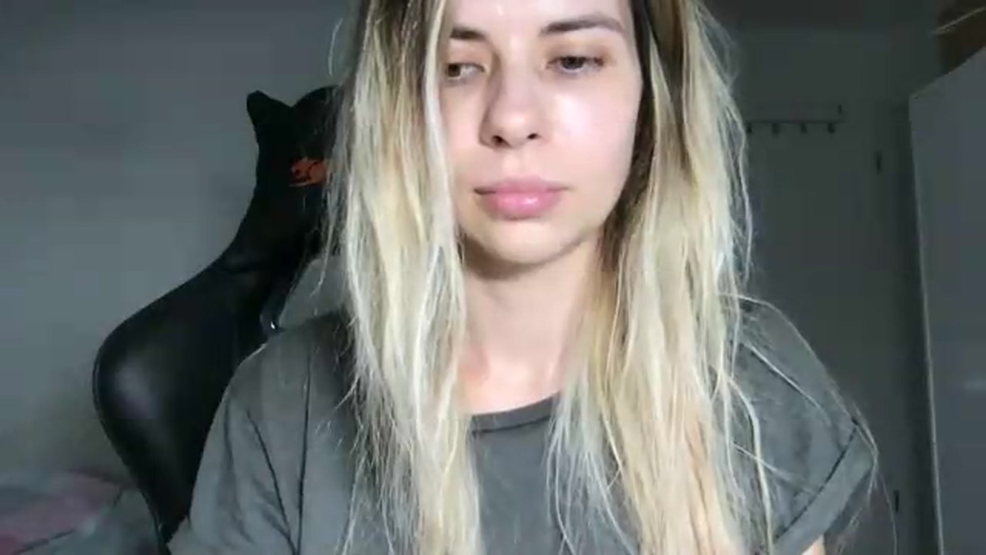 Gallery image thumbnail from neverinmylife's myfreecams stream on, 07/19/2026, 14:42 image 5 of 20
