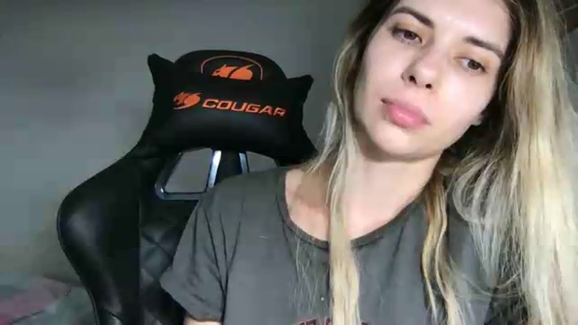 Gallery image thumbnail from neverinmylife's myfreecams stream on, 07/19/2026, 14:42 image 10 of 20