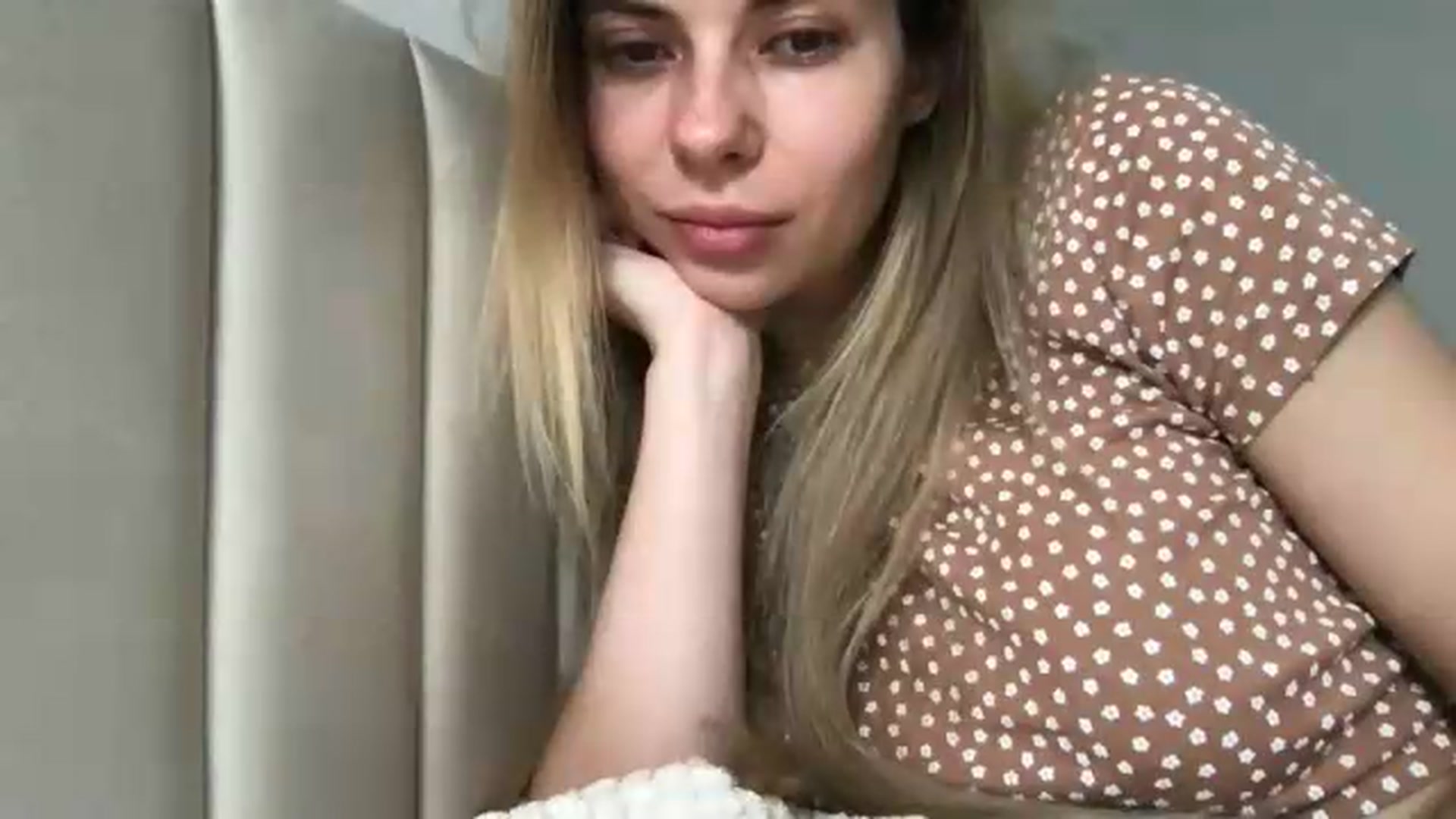 Gallery image thumbnail from neverinmylife's myfreecams stream on, 07/28/2026, 12:21 image 19 of 20
