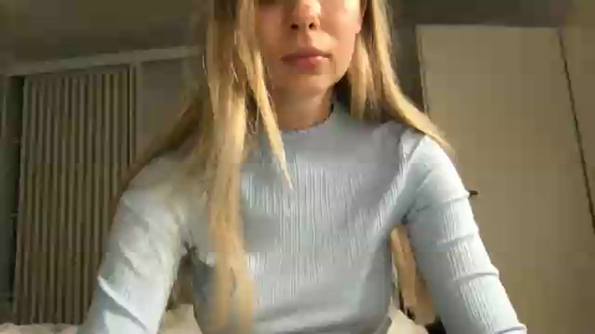 Gallery image thumbnail from neverinmylife's myfreecams stream on, 07/30/2026, 10:39 image 6 of 20