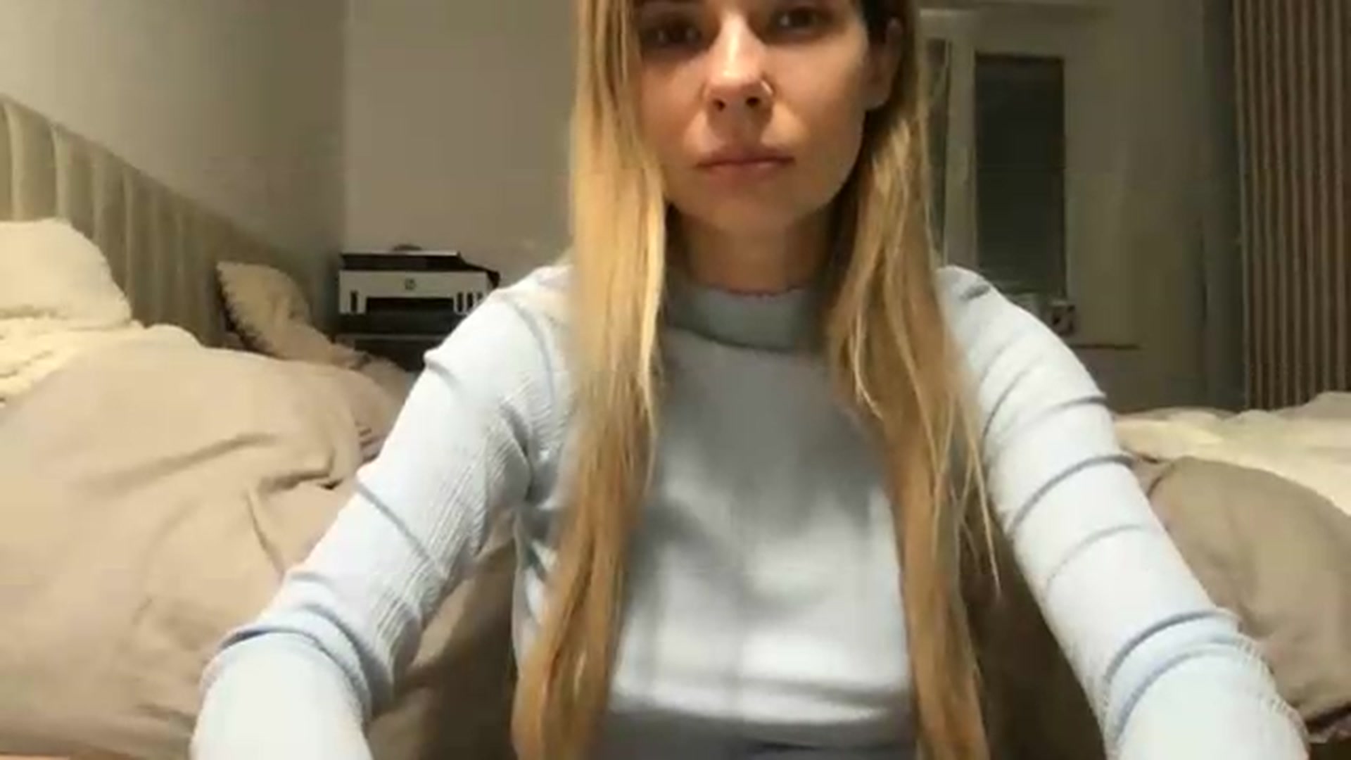 Gallery image thumbnail from neverinmylife's myfreecams stream on, 07/30/2026, 10:39 image 20 of 20