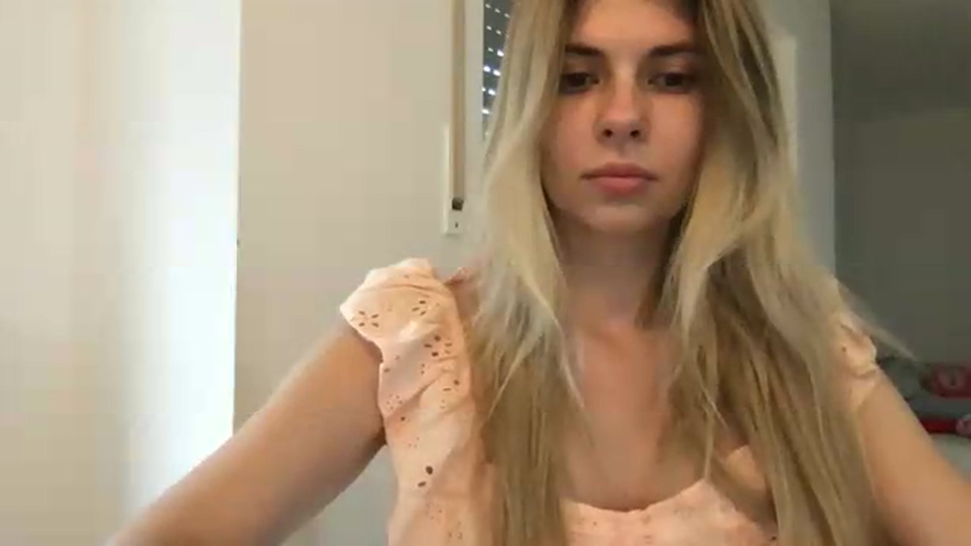 Gallery image thumbnail from neverinmylife's myfreecams stream on, 07/31/2026, 17:46 image 5 of 20
