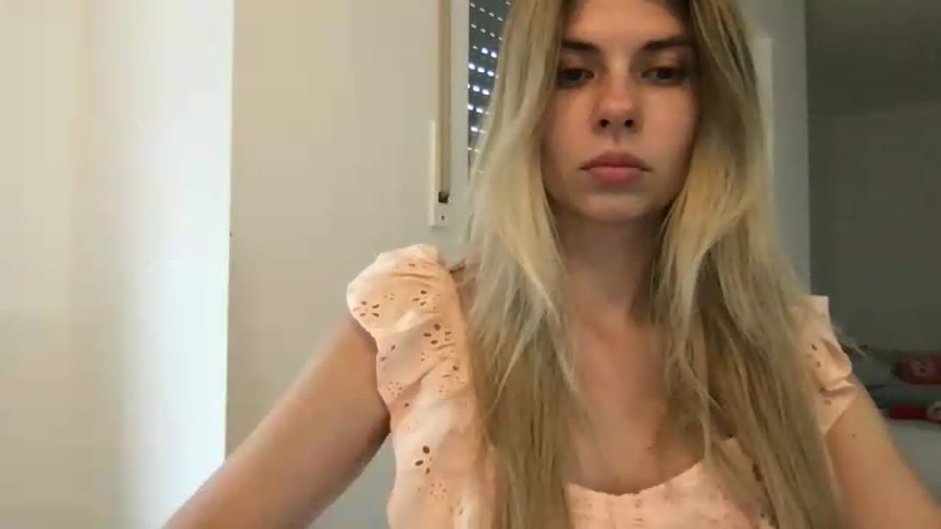 Gallery image thumbnail from neverinmylife's myfreecams stream on, 07/31/2026, 17:46 image 8 of 20