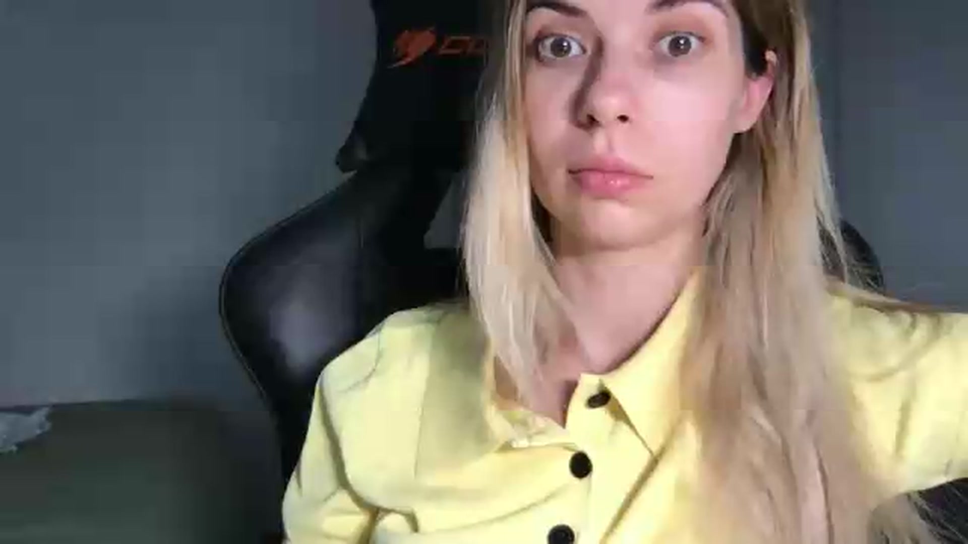 Gallery image thumbnail from neverinmylife's myfreecams stream on, 08/03/2026, 12:01 image 17 of 20