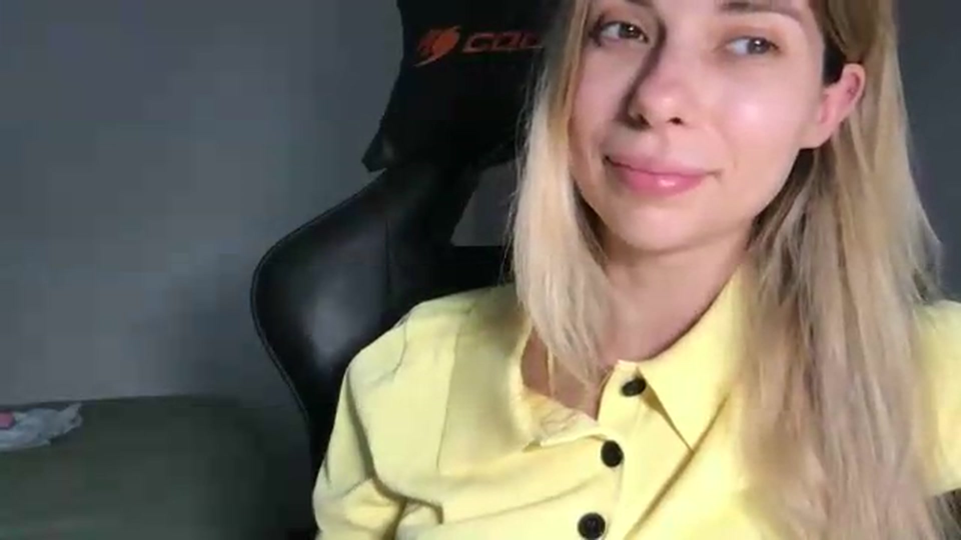 Gallery image thumbnail from neverinmylife's myfreecams stream on, 08/03/2026, 12:20 image 6 of 20