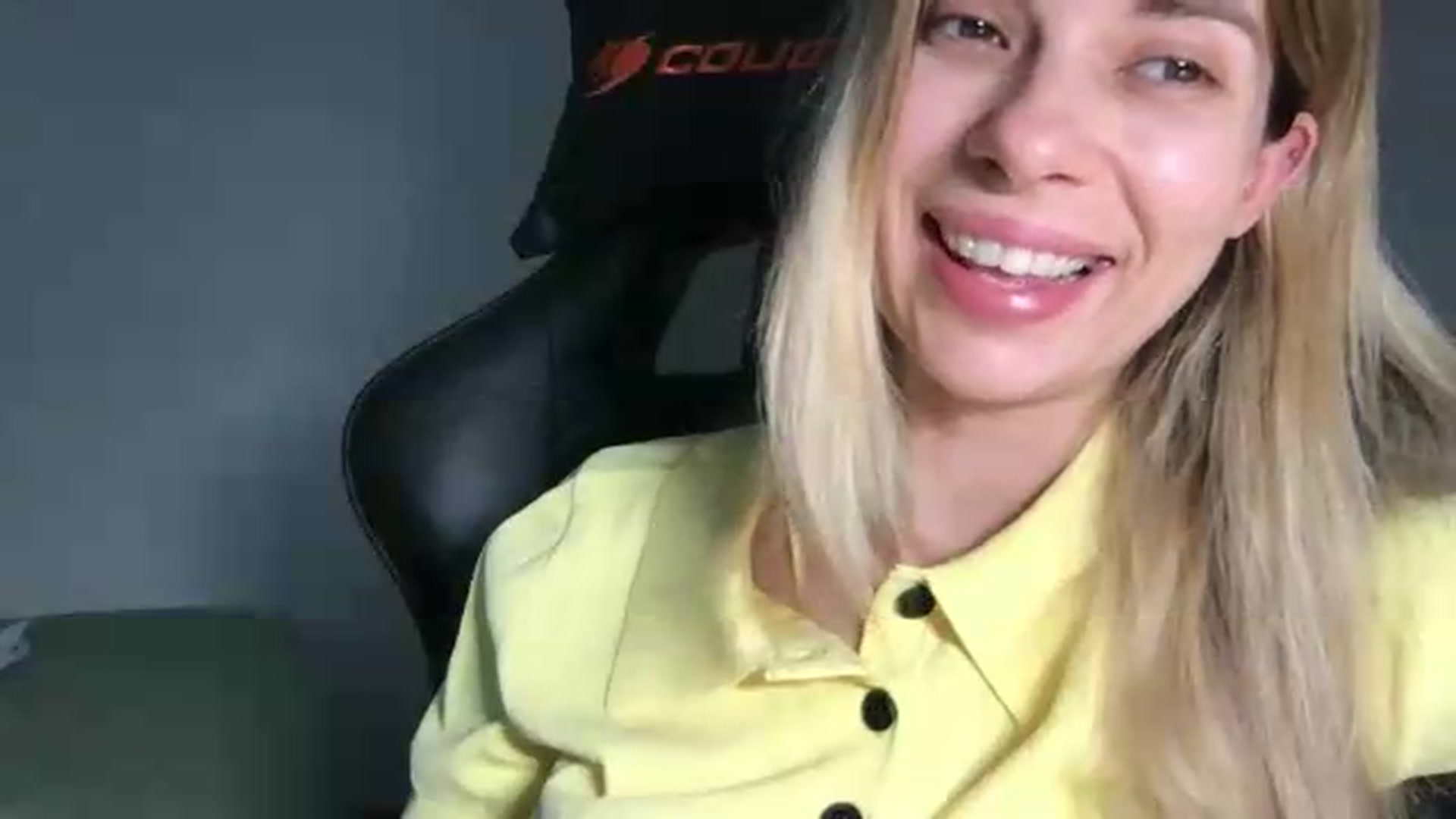 Gallery image thumbnail from neverinmylife's myfreecams stream on, 08/03/2026, 12:20 image 17 of 20
