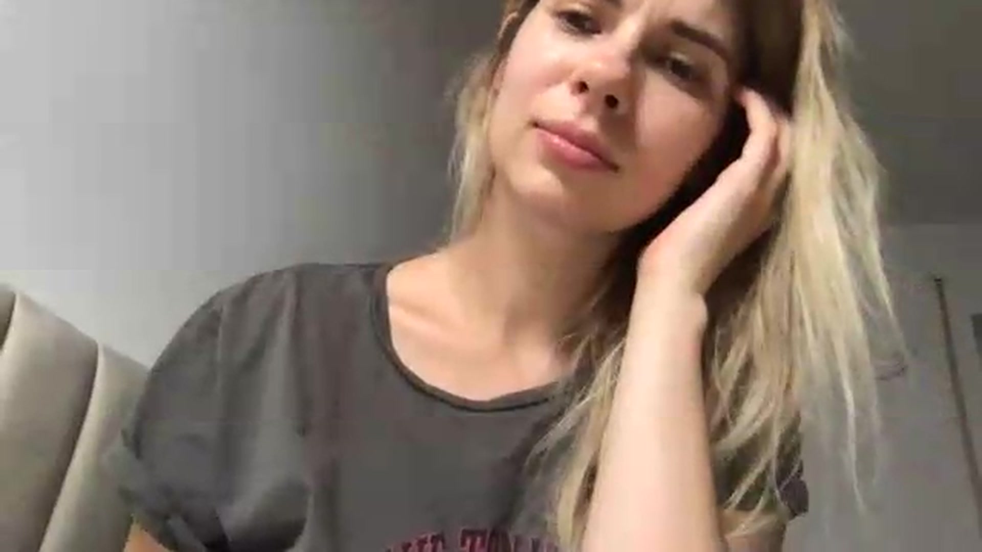 Gallery image thumbnail from neverinmylife's myfreecams stream on, 08/05/2026, 10:46 image 3 of 20