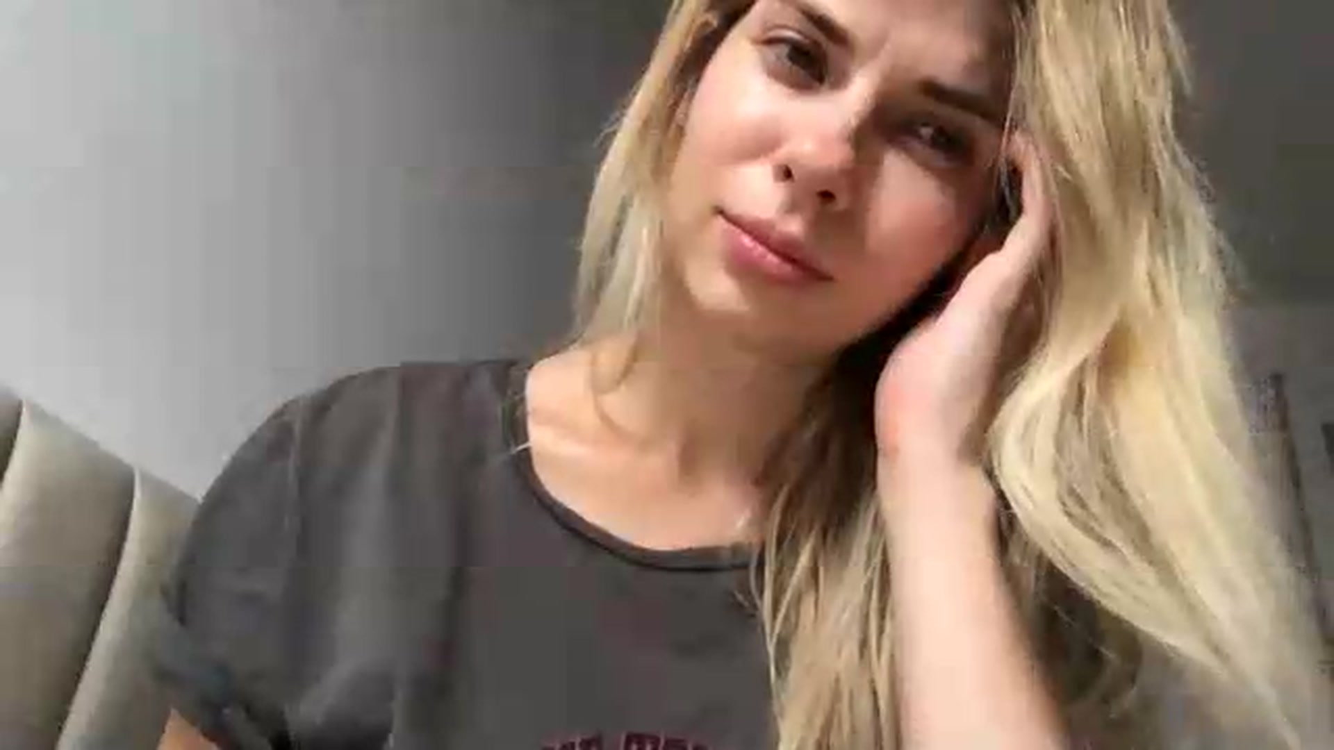 Gallery image thumbnail from neverinmylife's myfreecams stream on, 08/05/2026, 10:46 image 6 of 20