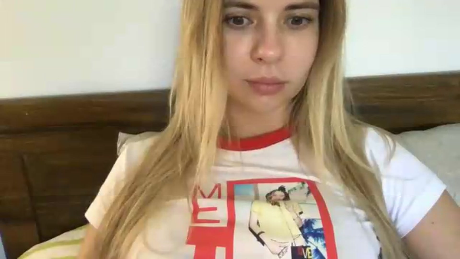 Gallery image thumbnail from neverinmylife's myfreecams stream on, 08/12/2026, 10:04 image 19 of 20