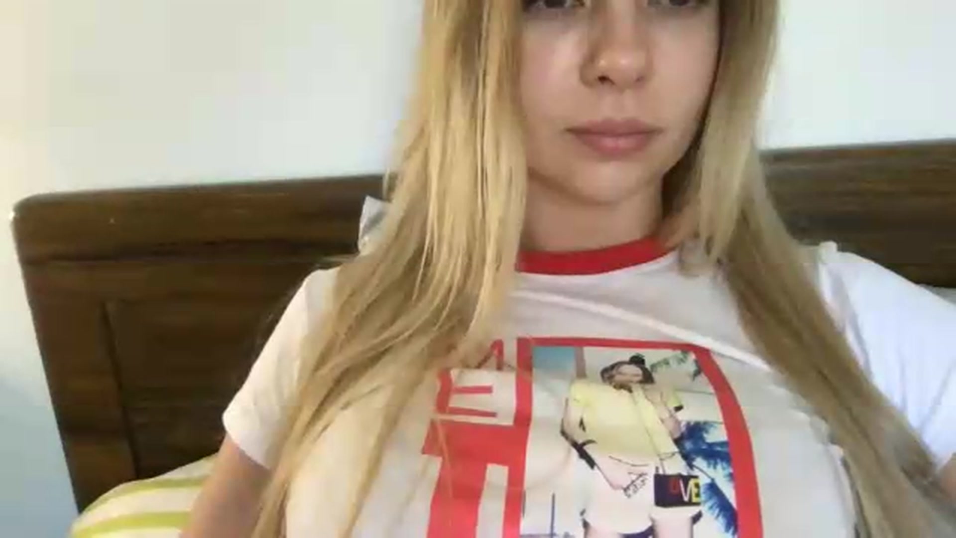 Gallery image thumbnail from neverinmylife's myfreecams stream on, 08/12/2026, 10:28 image 11 of 20