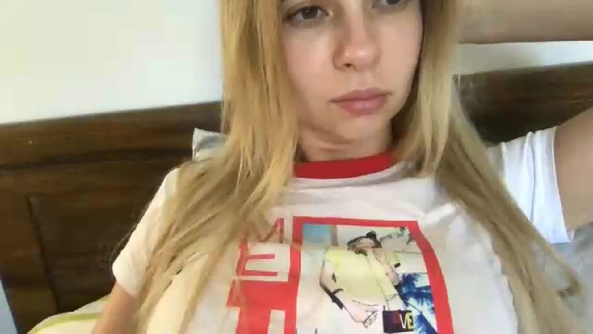 Gallery image thumbnail from neverinmylife's myfreecams stream on, 08/12/2026, 10:28 image 19 of 20