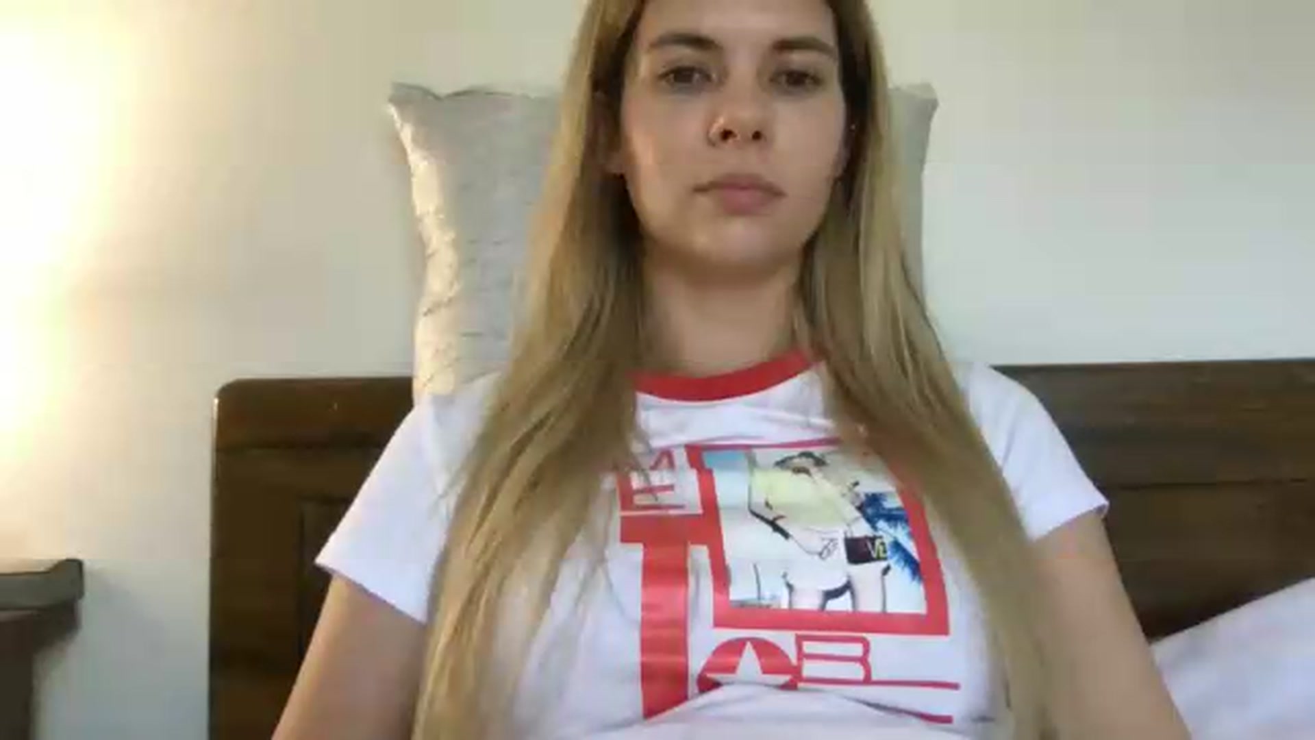 Gallery image thumbnail from neverinmylife's myfreecams stream on, 08/12/2026, 11:02 image 14 of 20