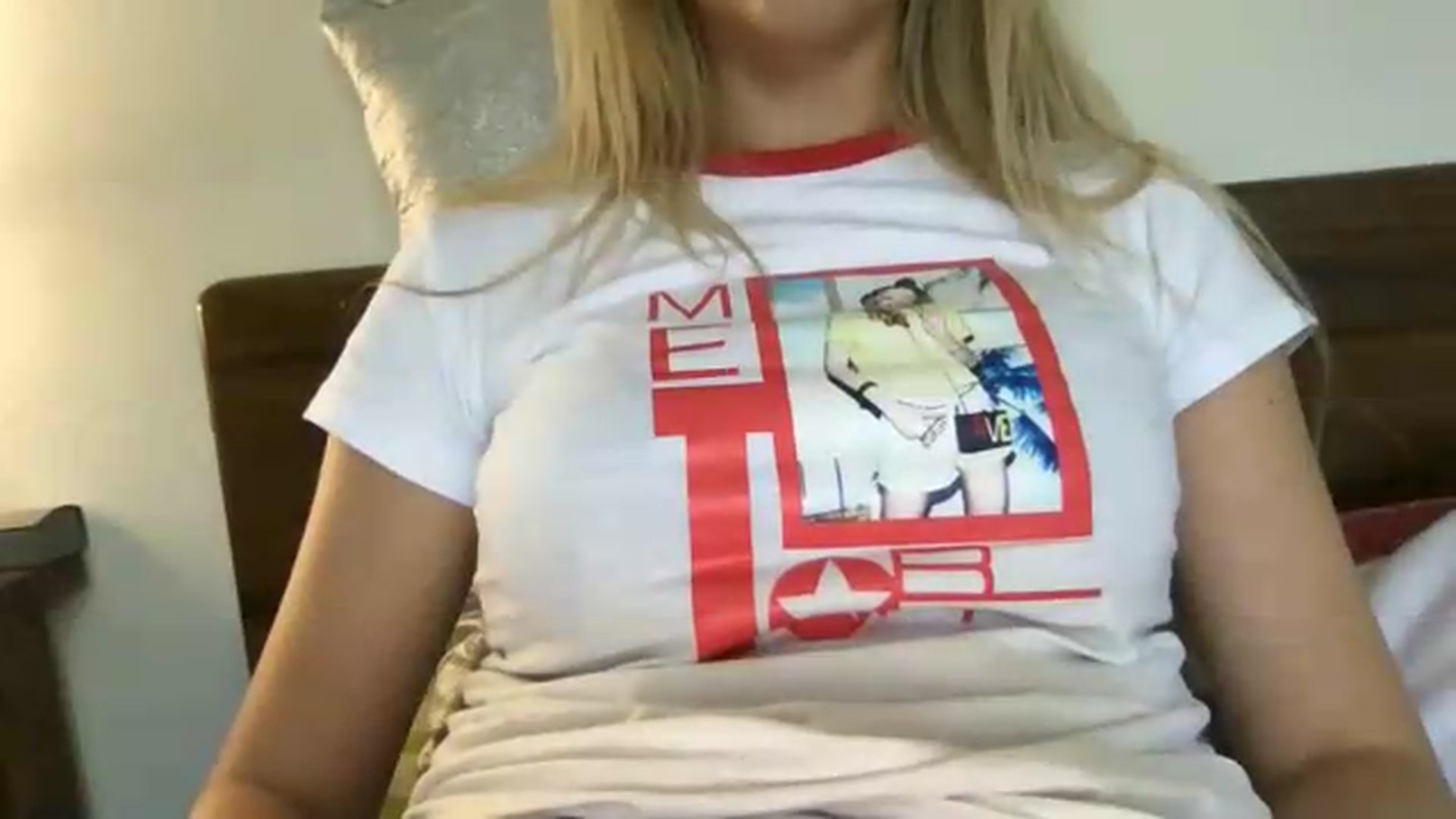 Gallery image thumbnail from neverinmylife's myfreecams stream on, 08/12/2026, 11:19 image 6 of 20