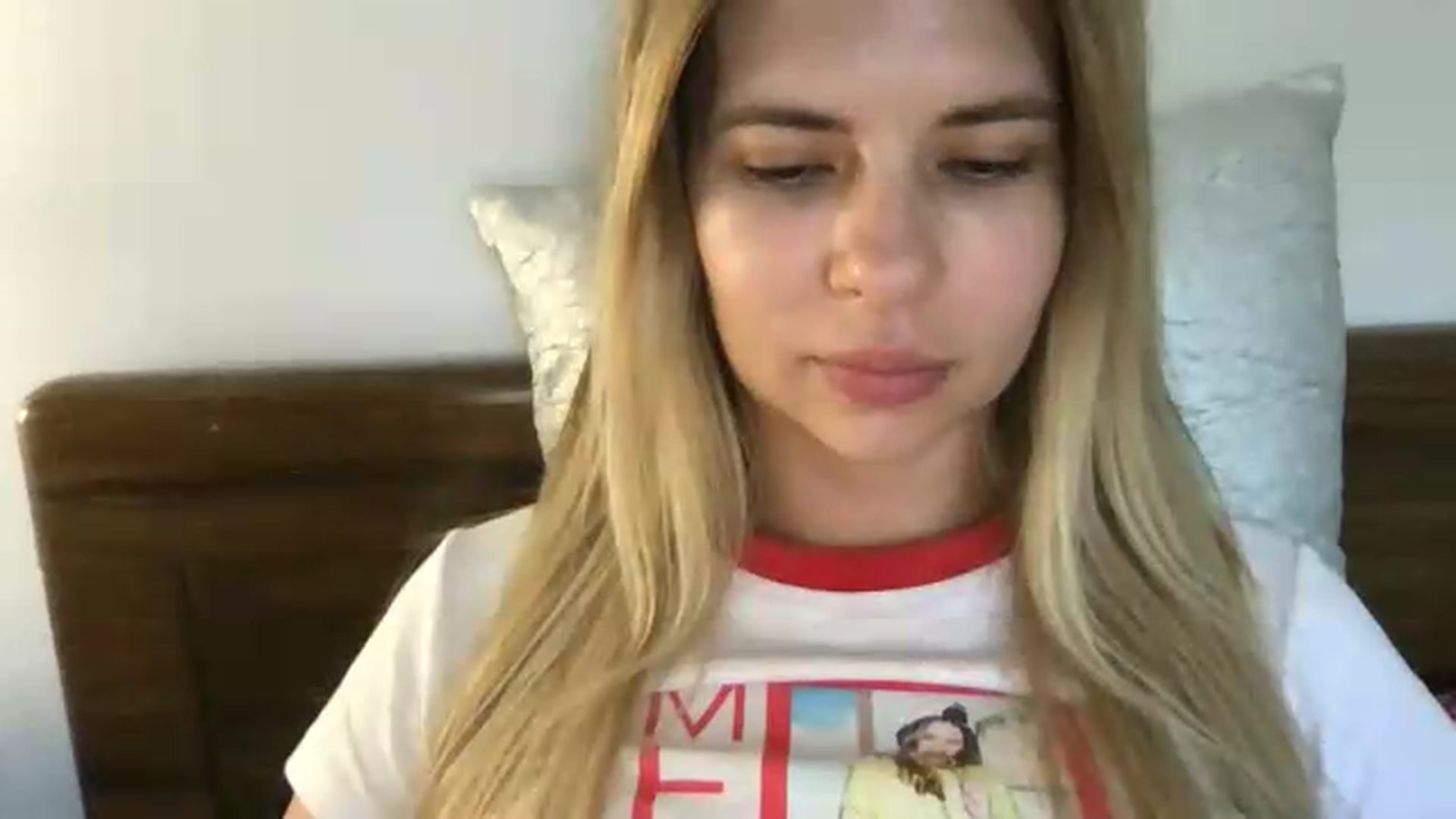 Gallery image thumbnail from neverinmylife's myfreecams stream on, 08/12/2026, 13:27 image 5 of 20