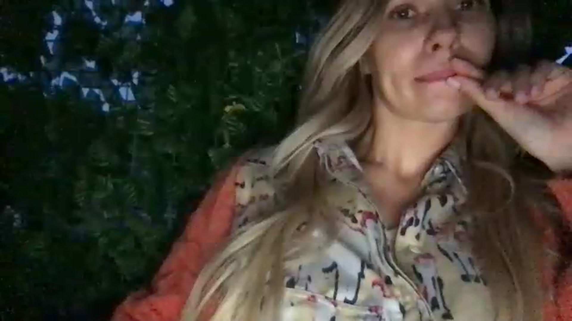 Gallery image thumbnail from neverinmylife's myfreecams stream on, 08/13/2026, 18:19 image 15 of 20