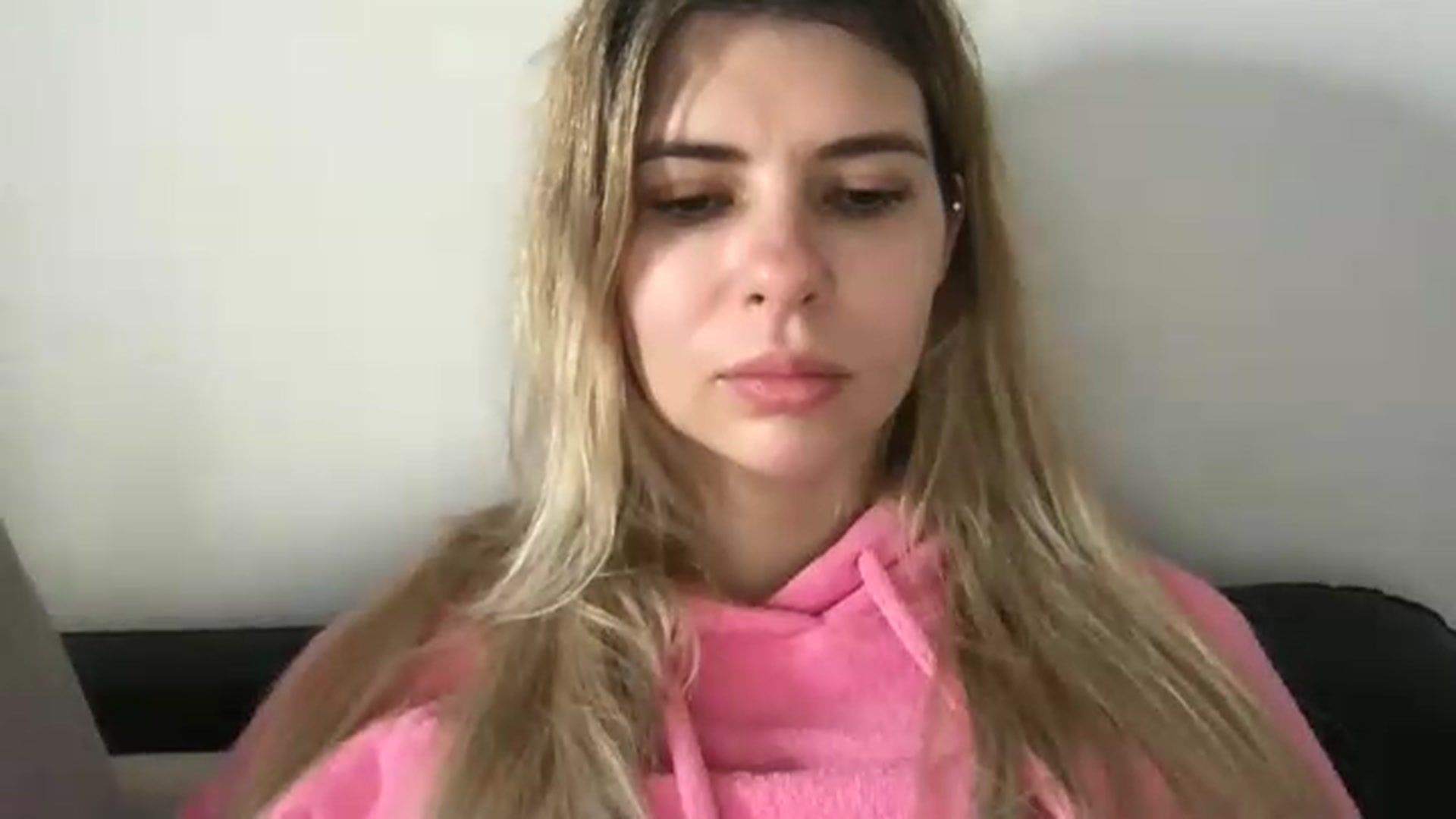 Gallery image thumbnail from neverinmylife's myfreecams stream on, 08/23/2026, 11:10 image 5 of 20