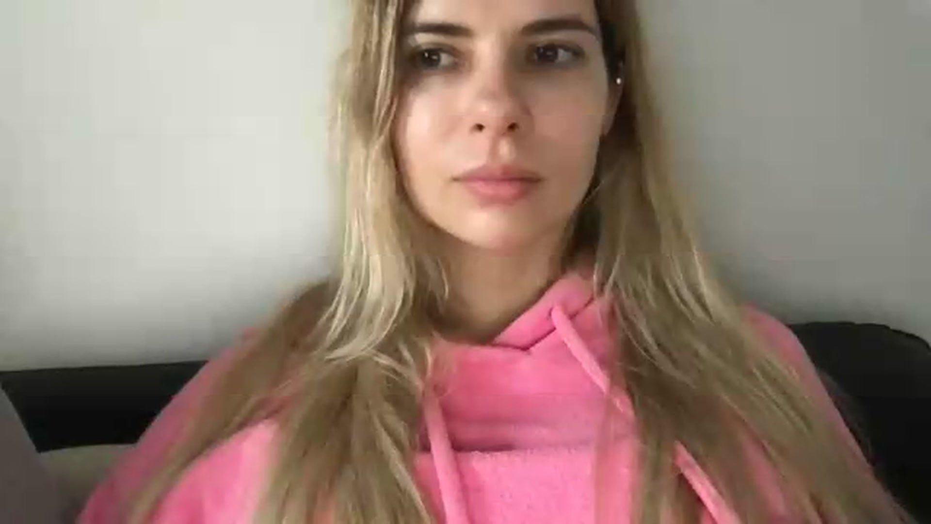 Gallery image thumbnail from neverinmylife's myfreecams stream on, 08/23/2026, 11:10 image 19 of 20