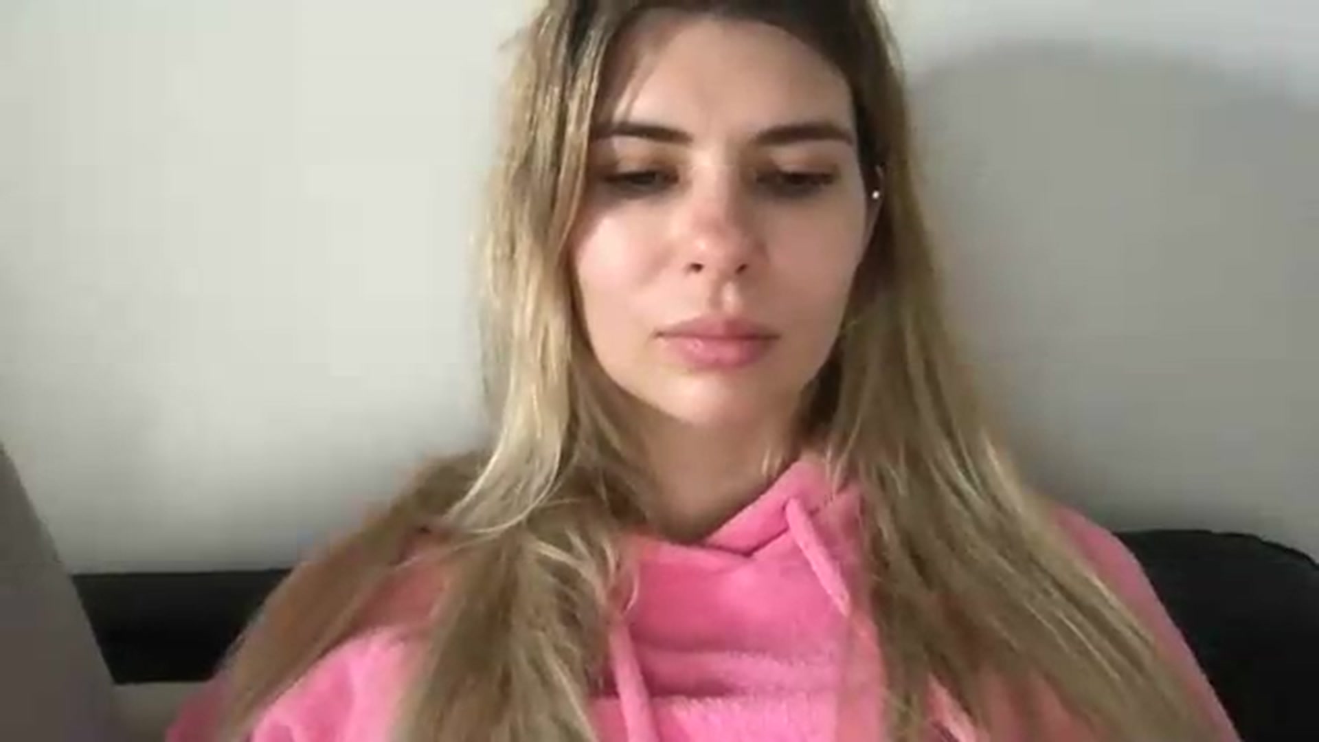 Gallery image thumbnail from neverinmylife's myfreecams stream on, 08/23/2026, 11:10 image 3 of 20