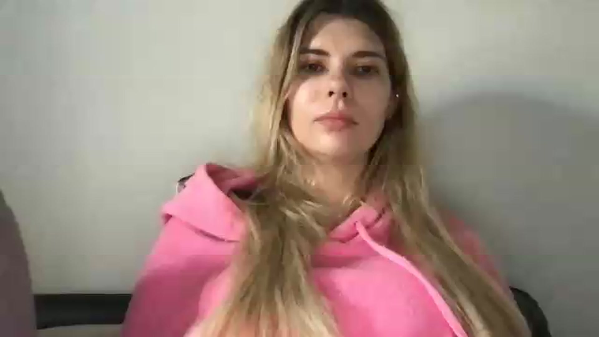 Gallery image thumbnail from neverinmylife's myfreecams stream on, 08/23/2026, 12:38 image 11 of 20