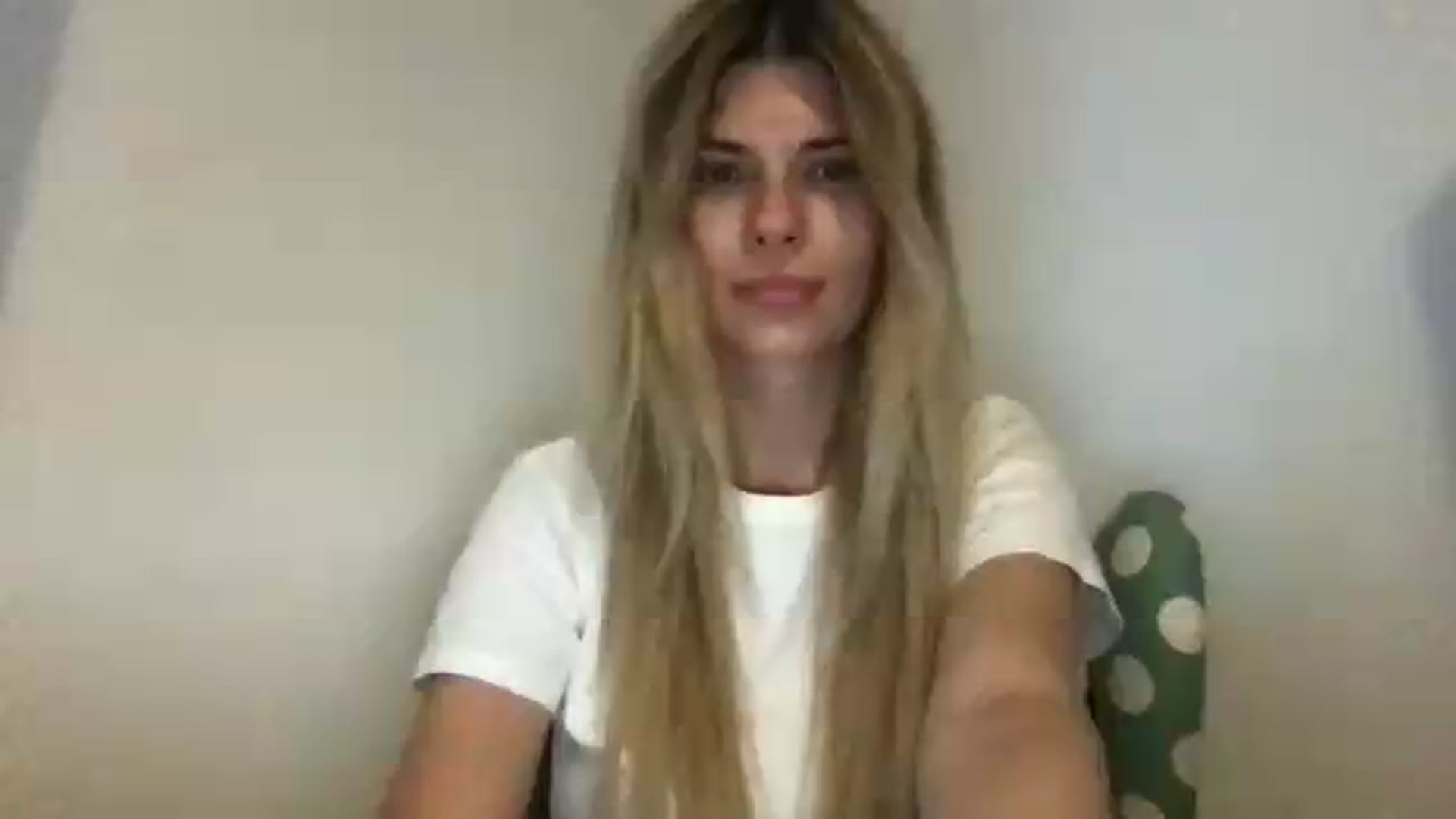 Gallery image thumbnail from neverinmylife's myfreecams stream on, 08/29/2026, 18:25 image 6 of 20