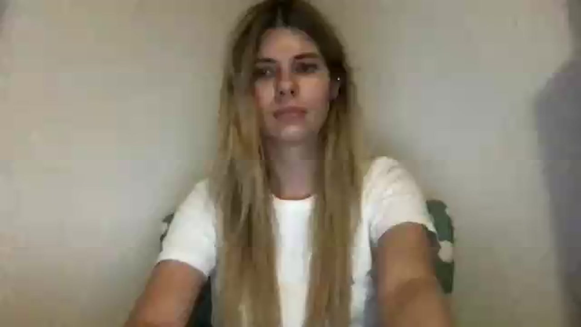 Gallery image thumbnail from neverinmylife's myfreecams stream on, 08/29/2026, 18:25 image 14 of 20
