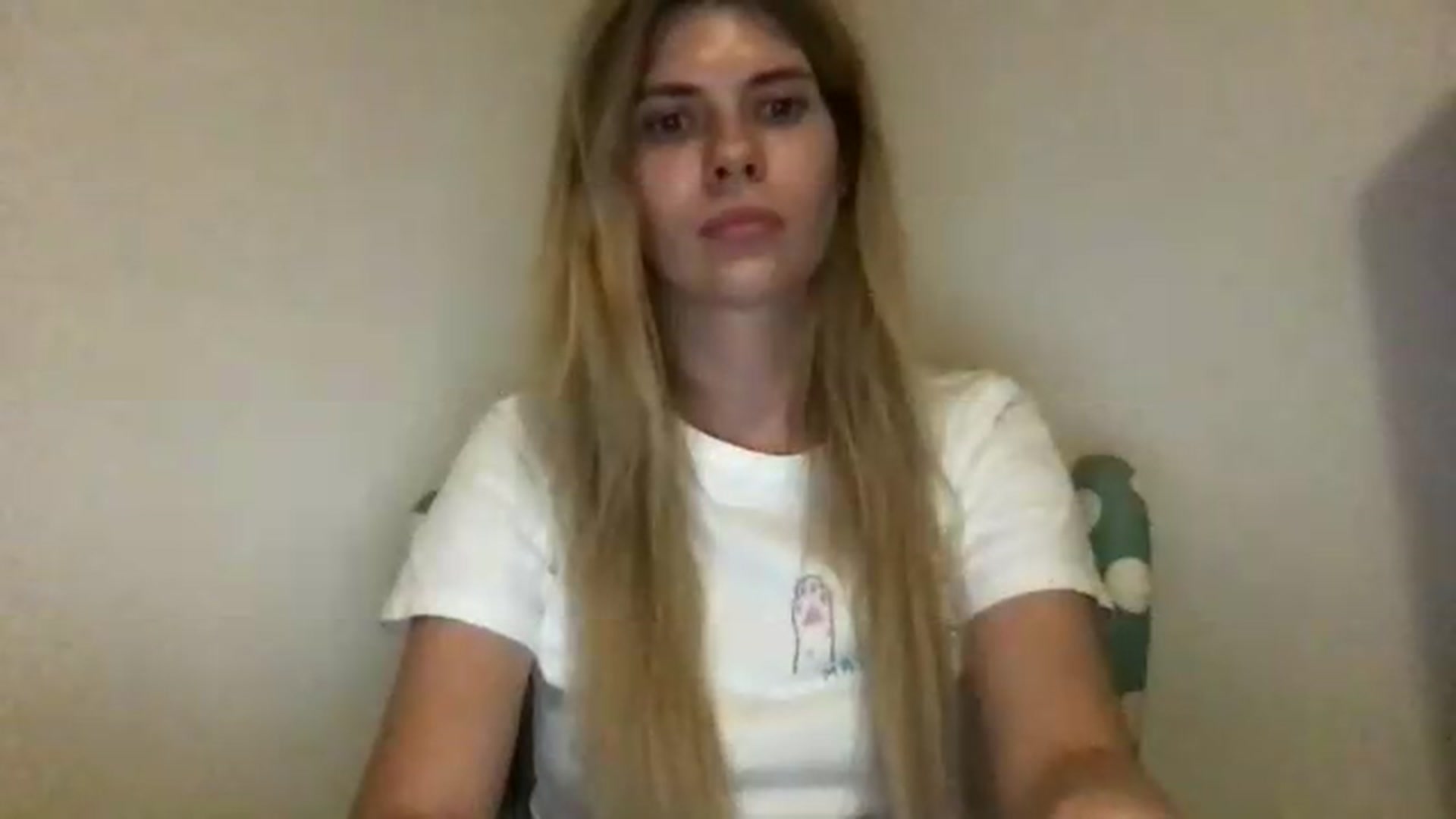Gallery image thumbnail from neverinmylife's myfreecams stream on, 08/29/2026, 18:25 image 19 of 20