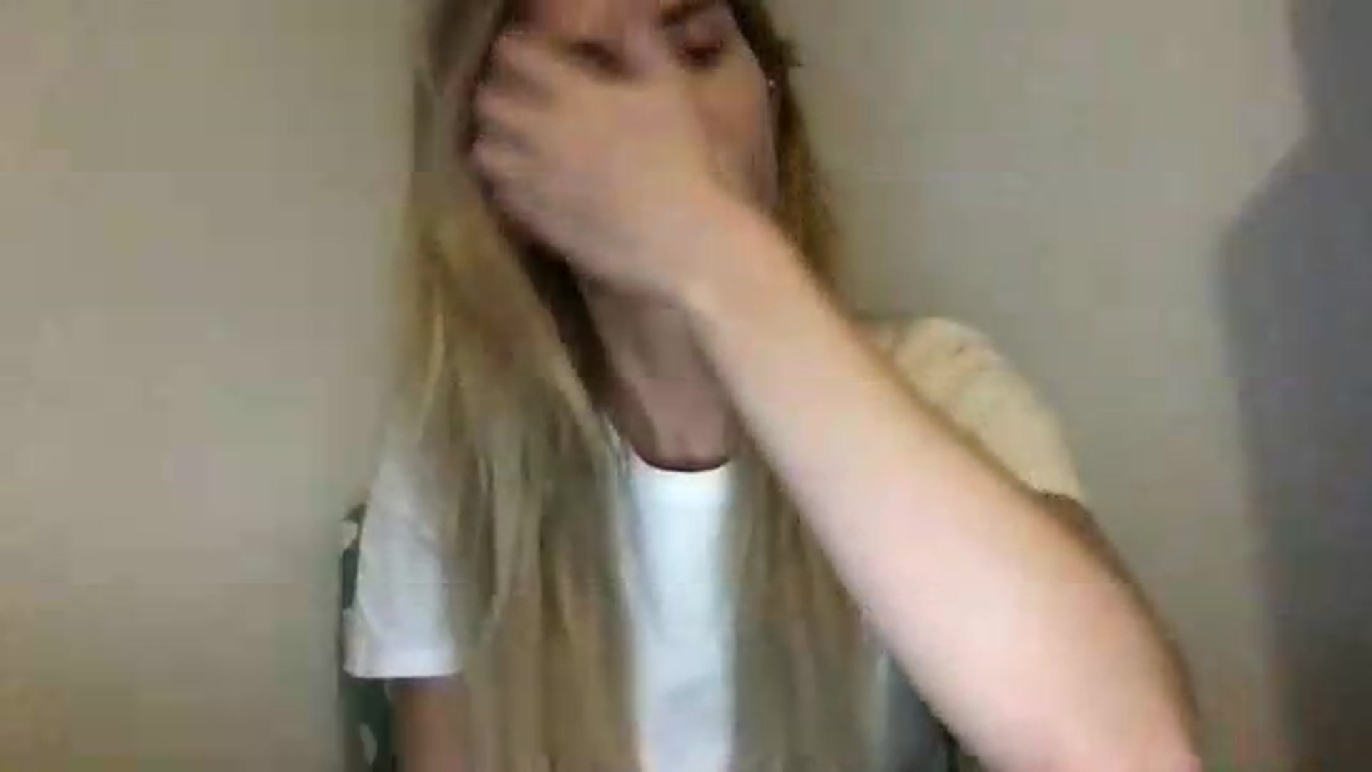Gallery image thumbnail from neverinmylife's myfreecams stream on, 08/29/2026, 18:25 image 11 of 20