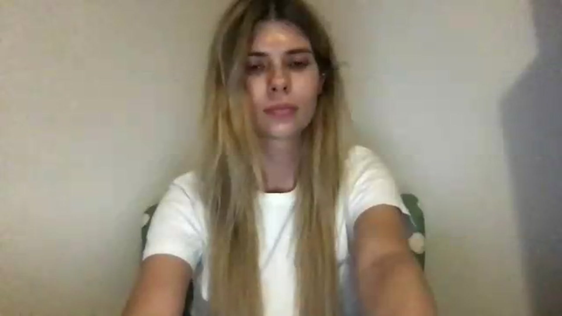 Gallery image thumbnail from neverinmylife's myfreecams stream on, 08/29/2026, 18:25 image 12 of 20