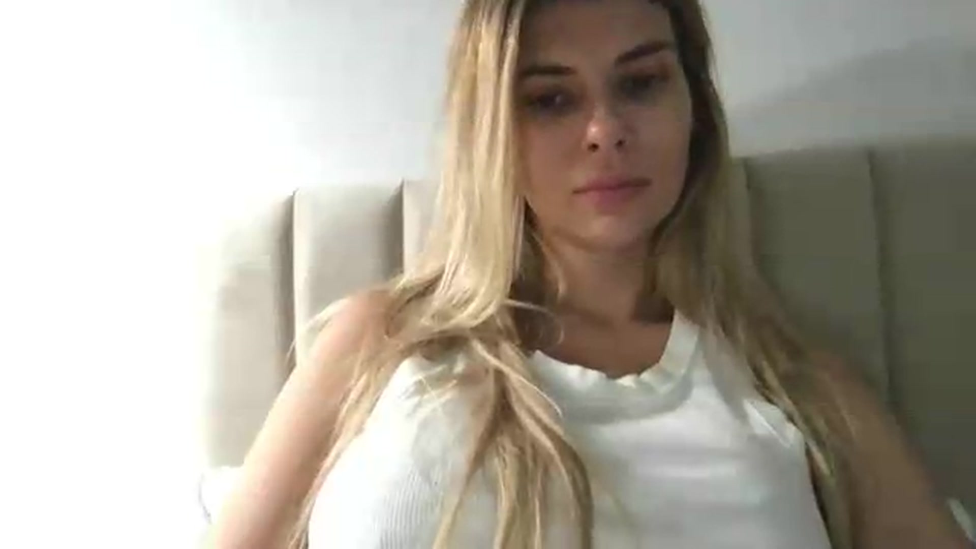 Gallery image thumbnail from neverinmylife's myfreecams stream on, 09/02/2026, 09:45 image 3 of 20