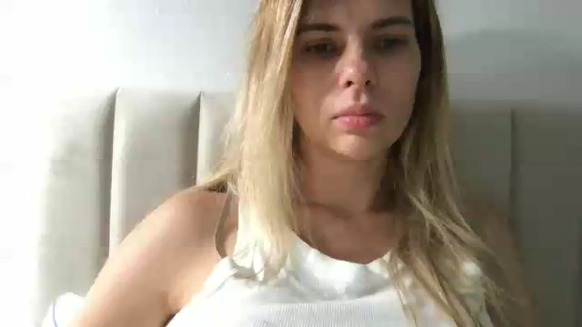 Gallery image thumbnail from neverinmylife's myfreecams stream on, 09/02/2026, 10:33 image 3 of 20