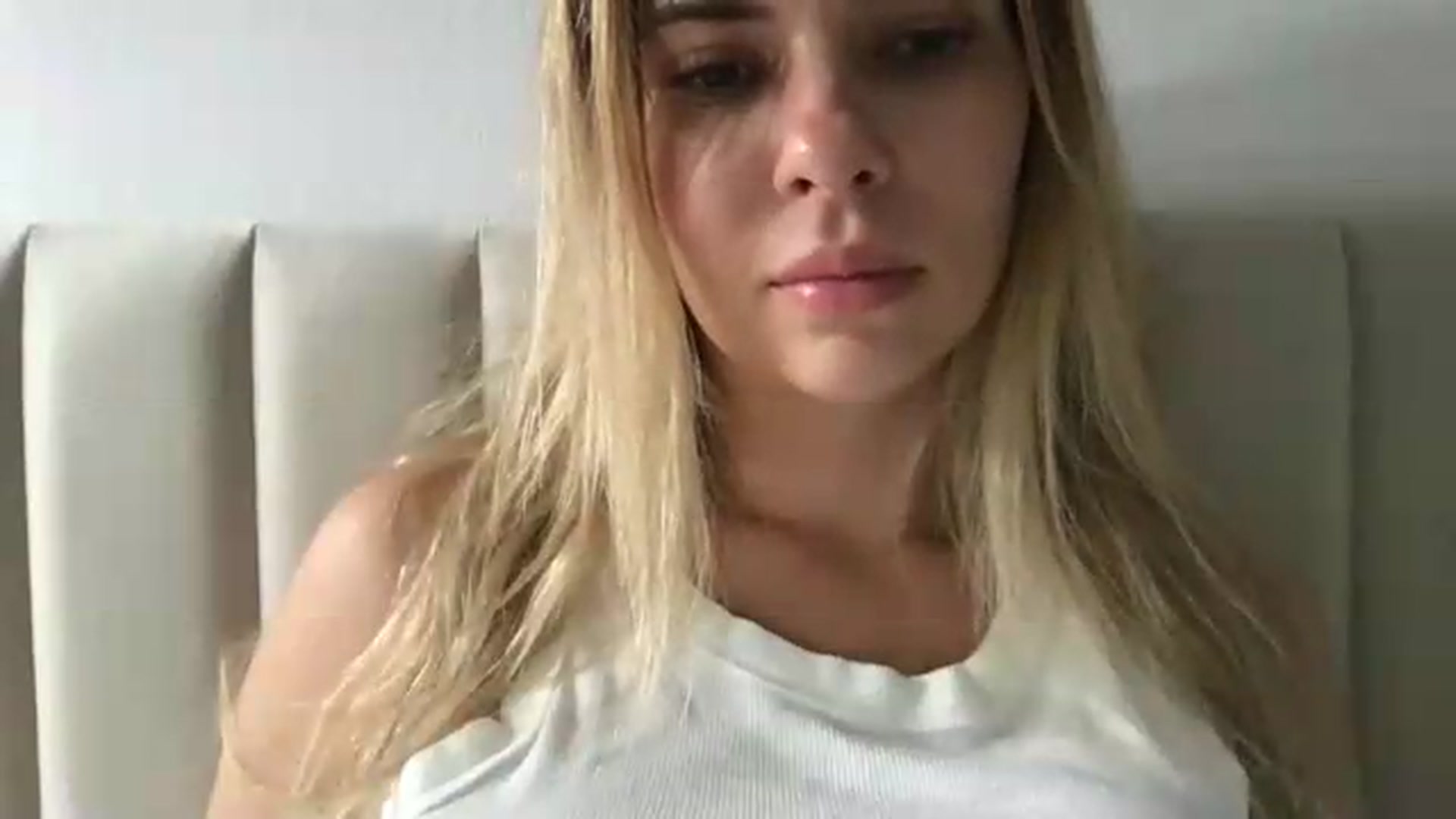 Gallery image thumbnail from neverinmylife's myfreecams stream on, 09/03/2026, 11:10 image 10 of 20