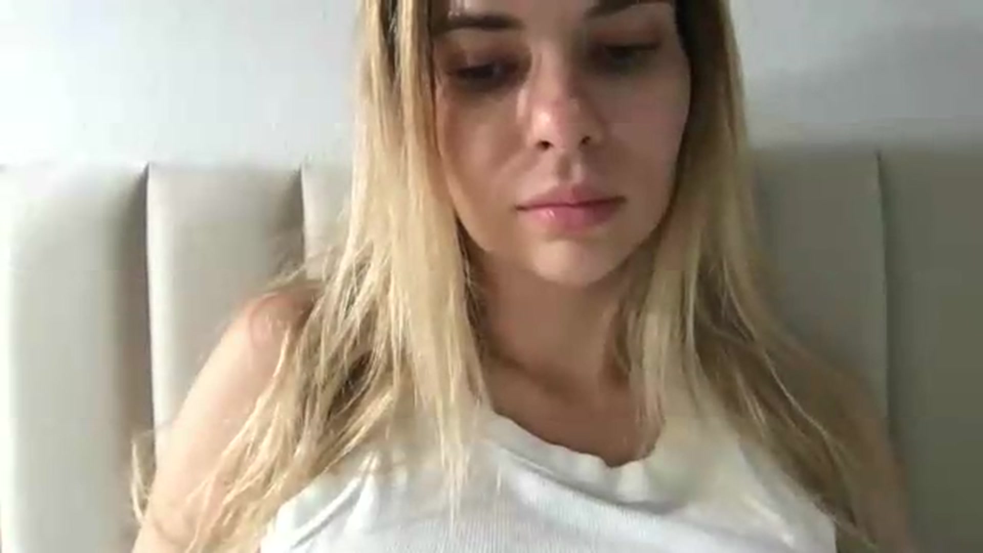 Gallery image thumbnail from neverinmylife's myfreecams stream on, 09/03/2026, 11:10 image 11 of 20