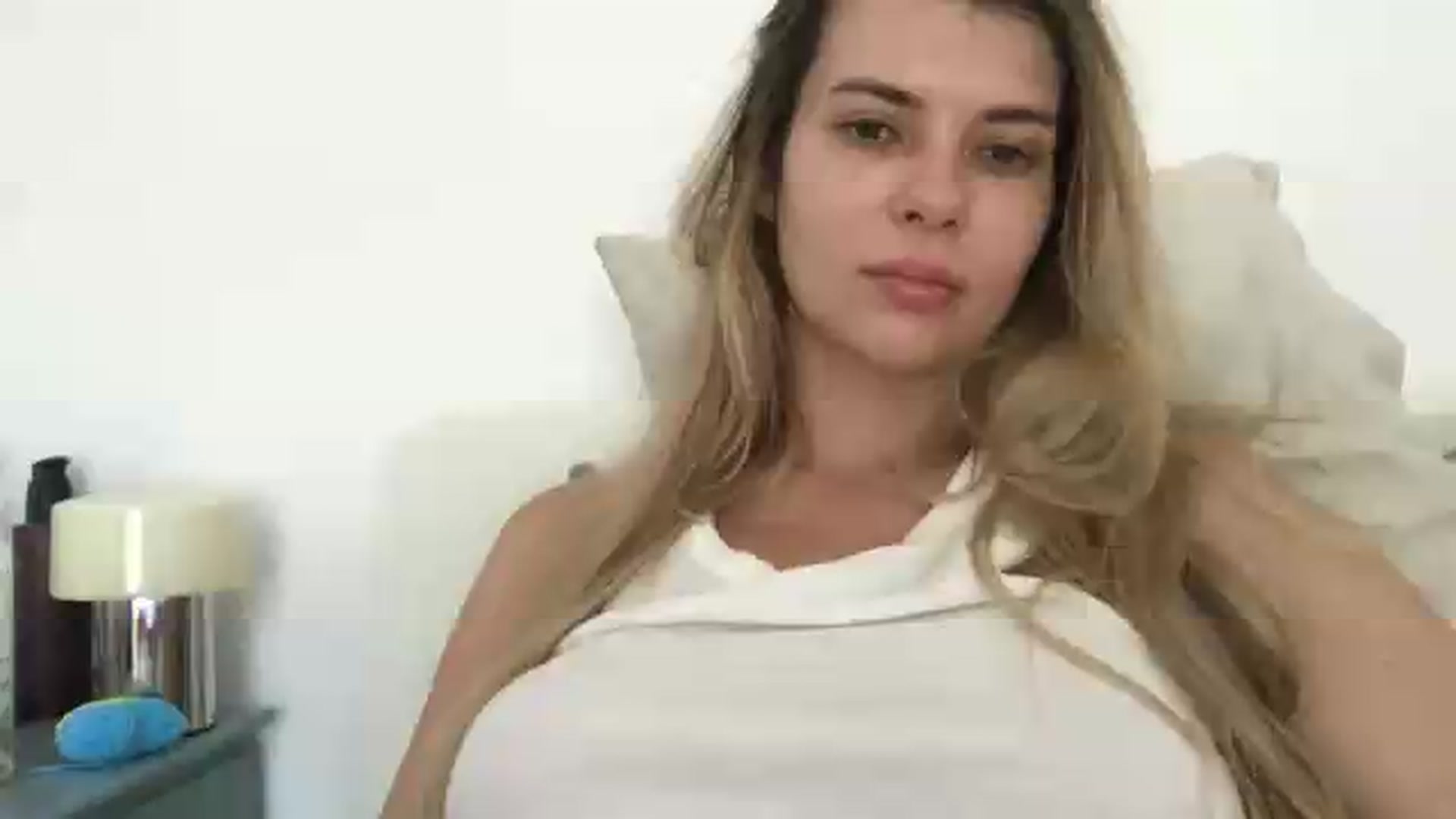 Gallery image thumbnail from neverinmylife's myfreecams stream on, 09/08/2026, 09:17 image 10 of 20