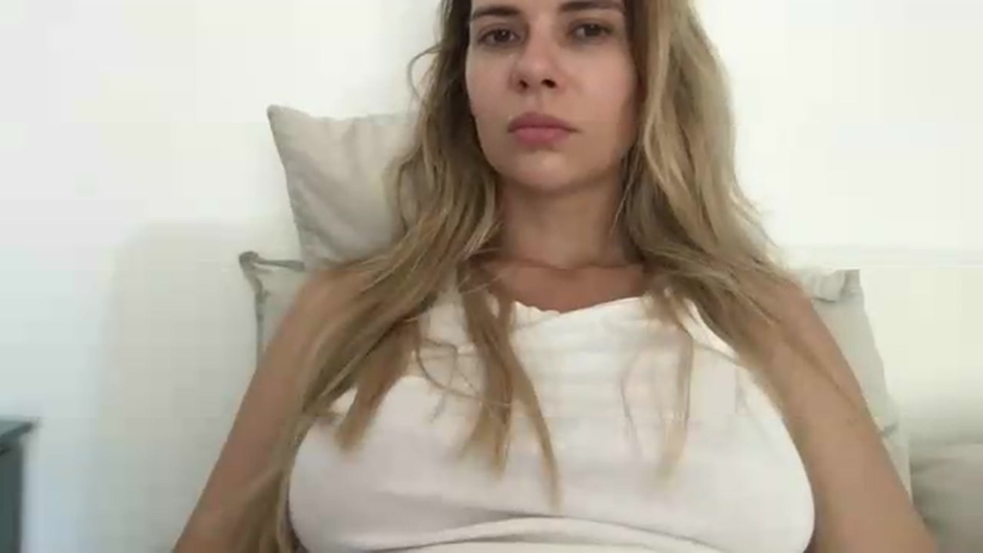 Gallery image thumbnail from neverinmylife's myfreecams stream on, 09/08/2026, 09:55 image 16 of 20