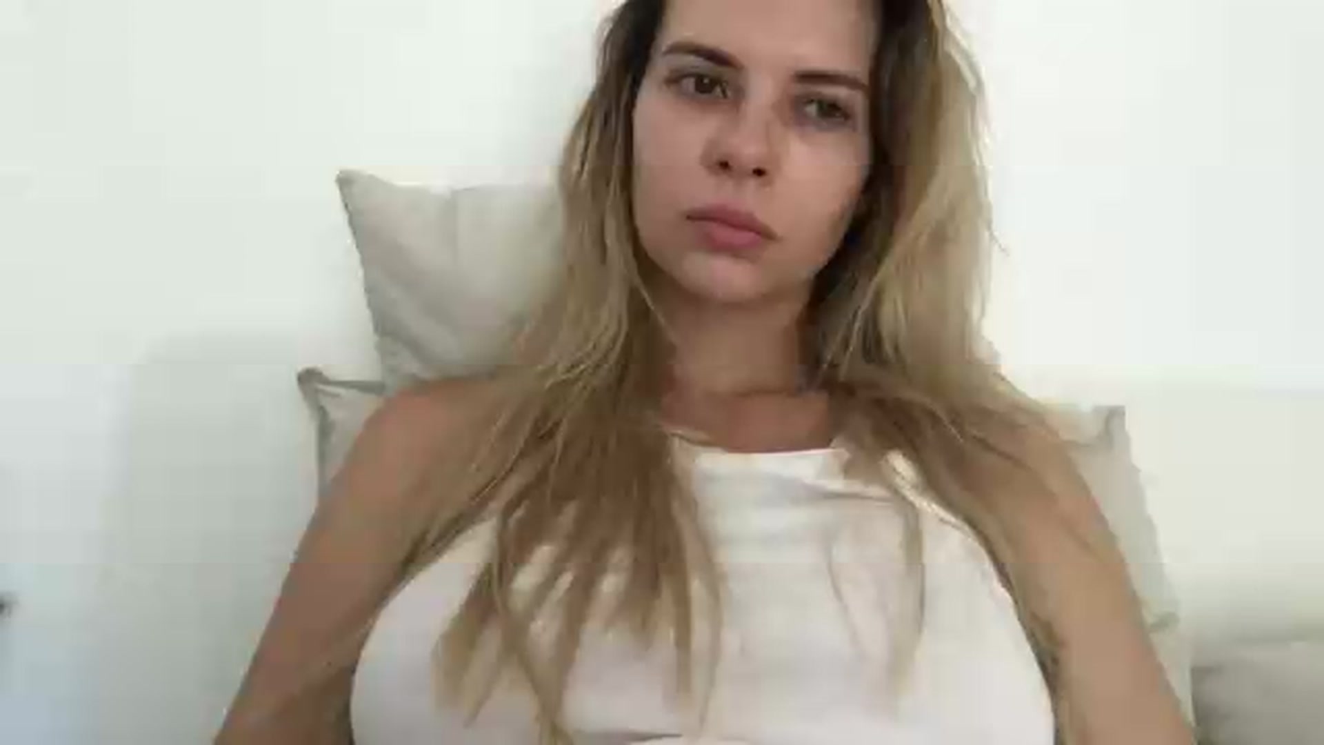 Gallery image thumbnail from neverinmylife's myfreecams stream on, 09/08/2026, 09:55 image 5 of 20