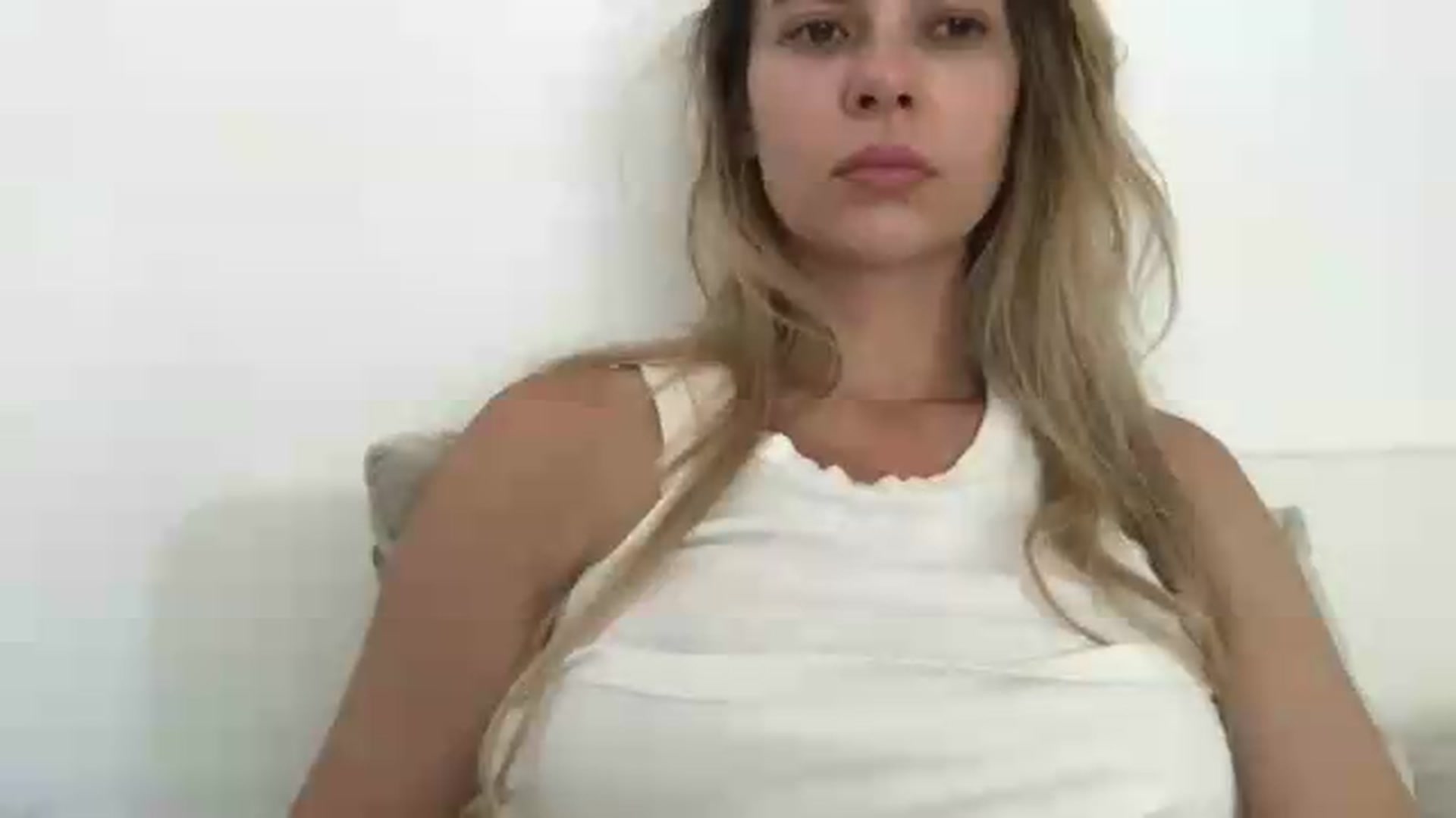Gallery image thumbnail from neverinmylife's myfreecams stream on, 09/08/2026, 10:35 image 11 of 20