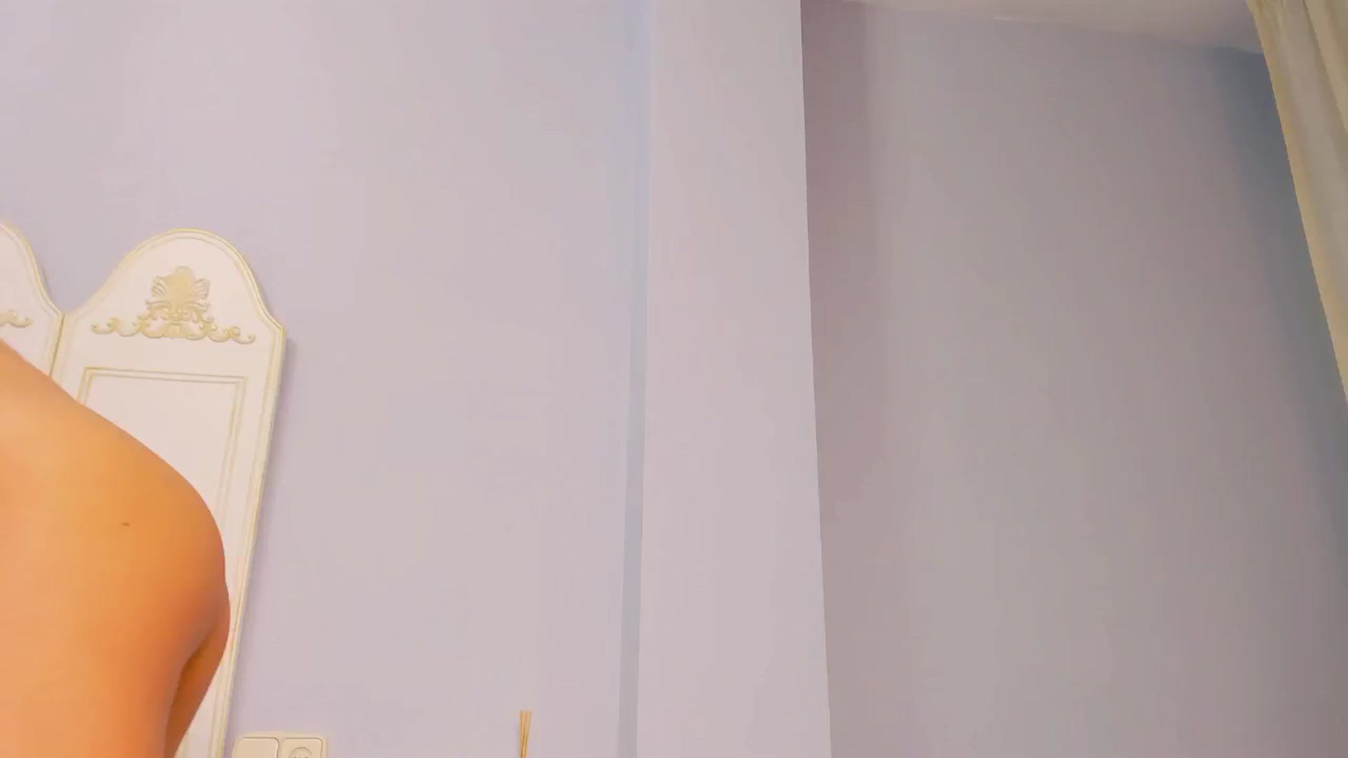 Gallery image thumbnail from new_dee's myfreecams stream on, 12/19/2024, 12:11 image 6 of 20