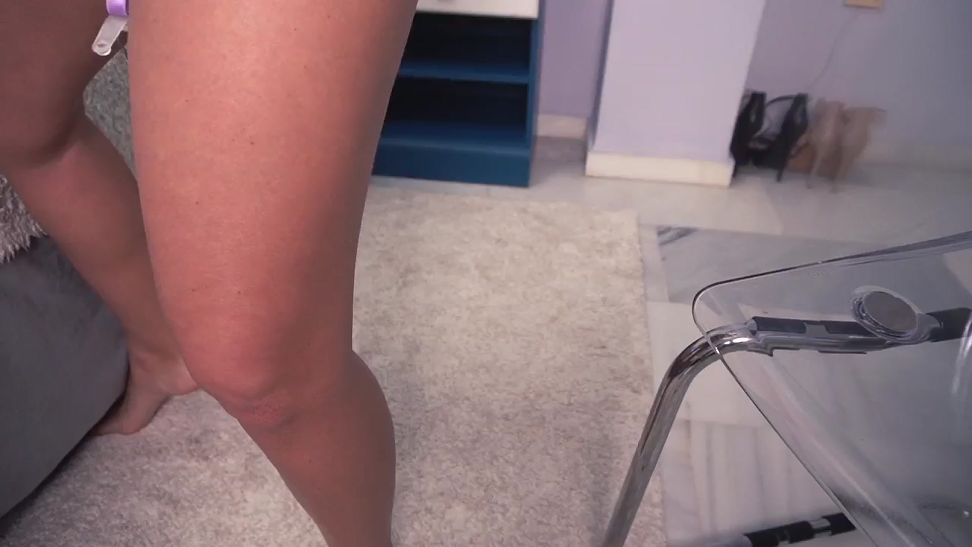 Gallery image thumbnail from new_dee's myfreecams stream on, 06/04/2025, 12:53 image 8 of 20