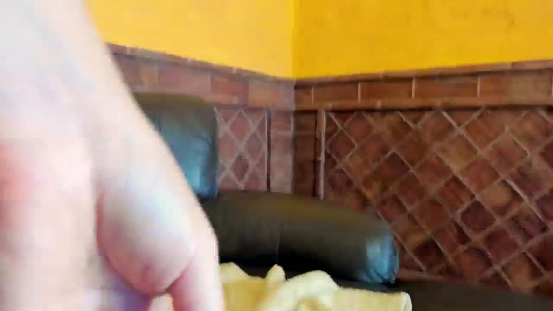Gallery image thumbnail from new_matilda's myfreecams stream on, 09/30/2024, 20:35 image 9 of 20