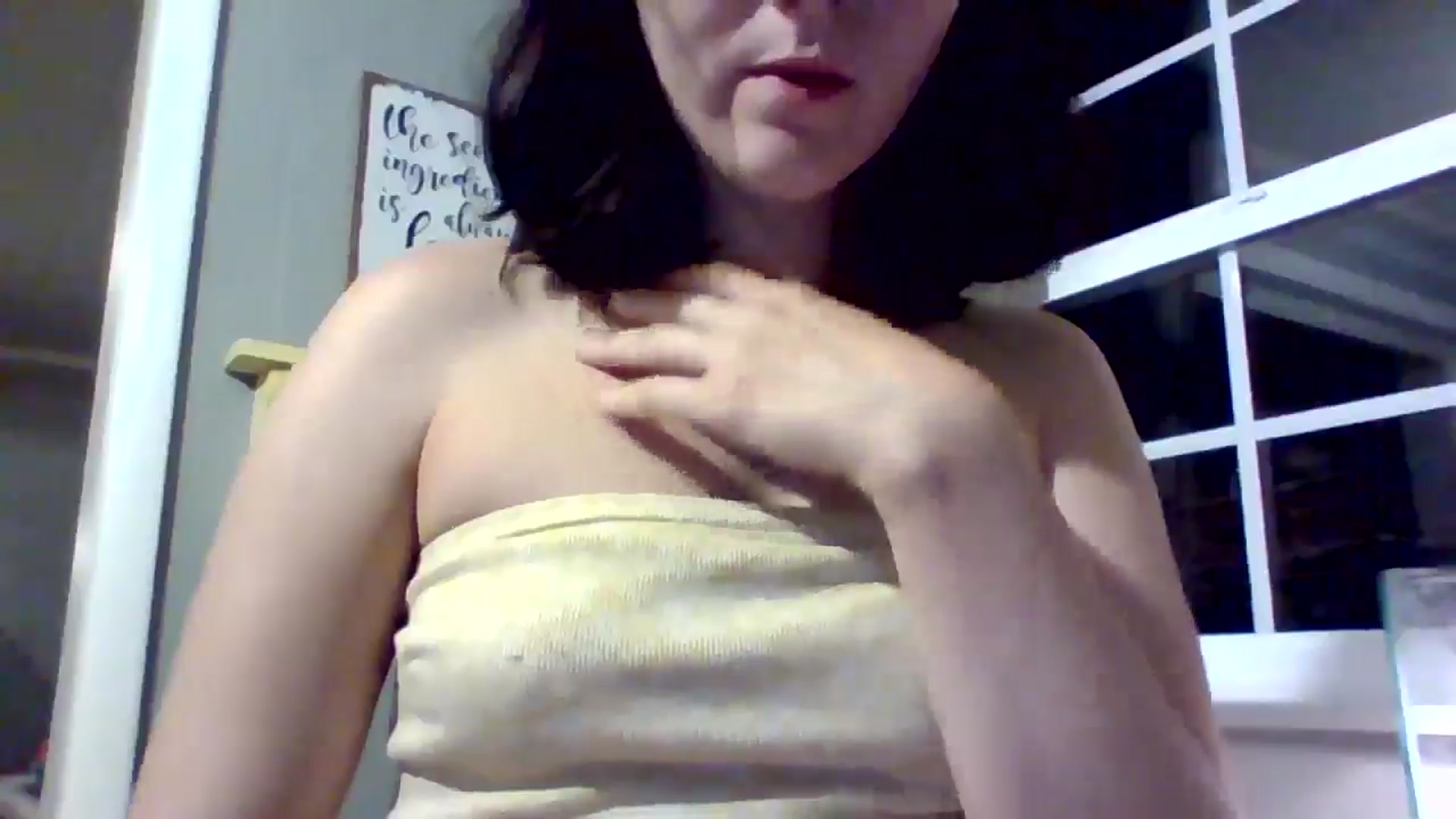 Gallery image thumbnail from nic0lex's myfreecams stream on, 07/10/2024, 06:57 image 10 of 20