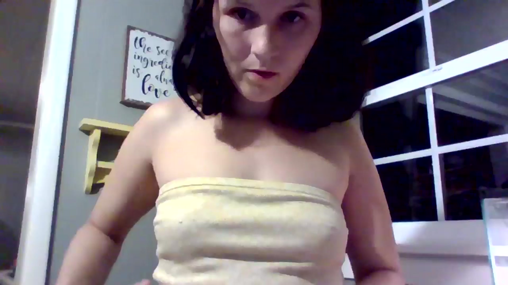 Gallery image thumbnail from nic0lex's myfreecams stream on, 07/10/2024, 06:57 image 13 of 20