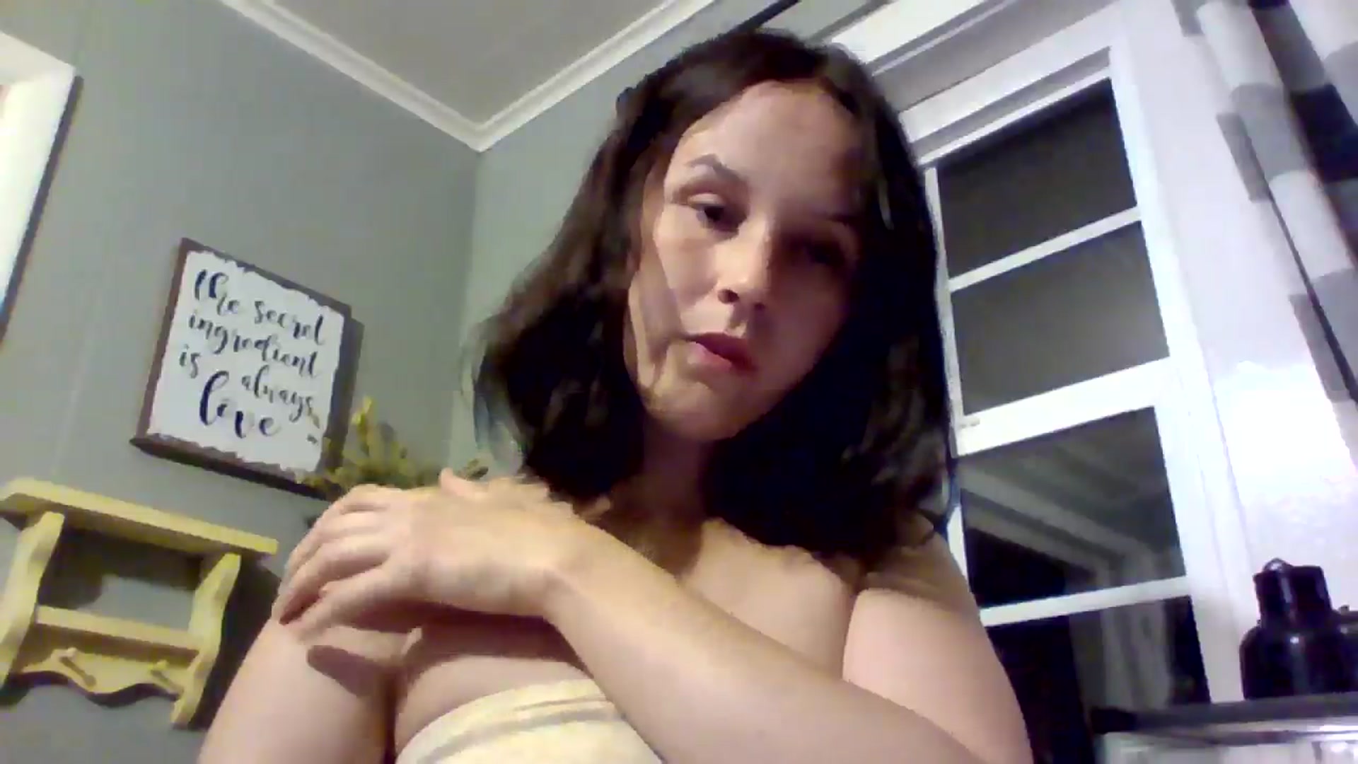 Gallery image thumbnail from nic0lex's myfreecams stream on, 07/10/2024, 06:57 image 18 of 20