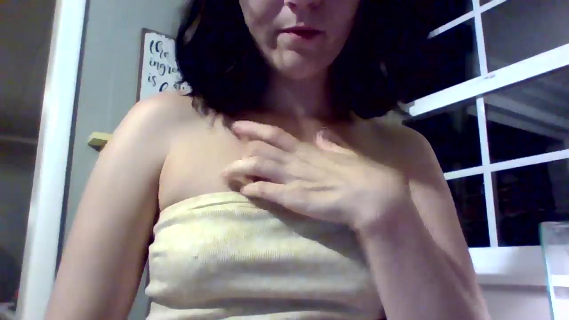Gallery image thumbnail from nic0lex's myfreecams stream on, 07/10/2024, 06:57 image 11 of 20